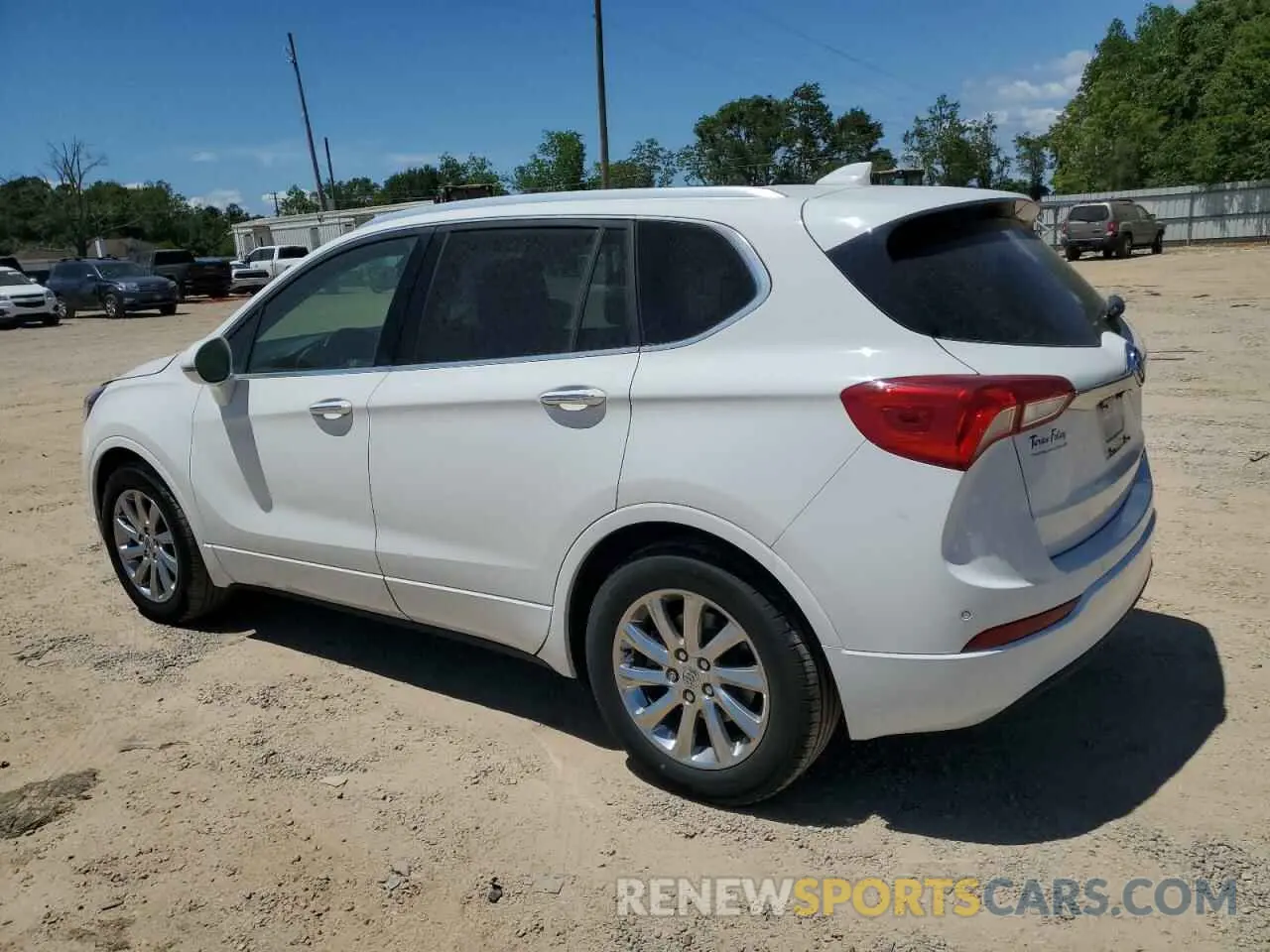 2 fotografías del automóvil dañado LRBFXCSA8LD230460 BUICK ENVISION 2020