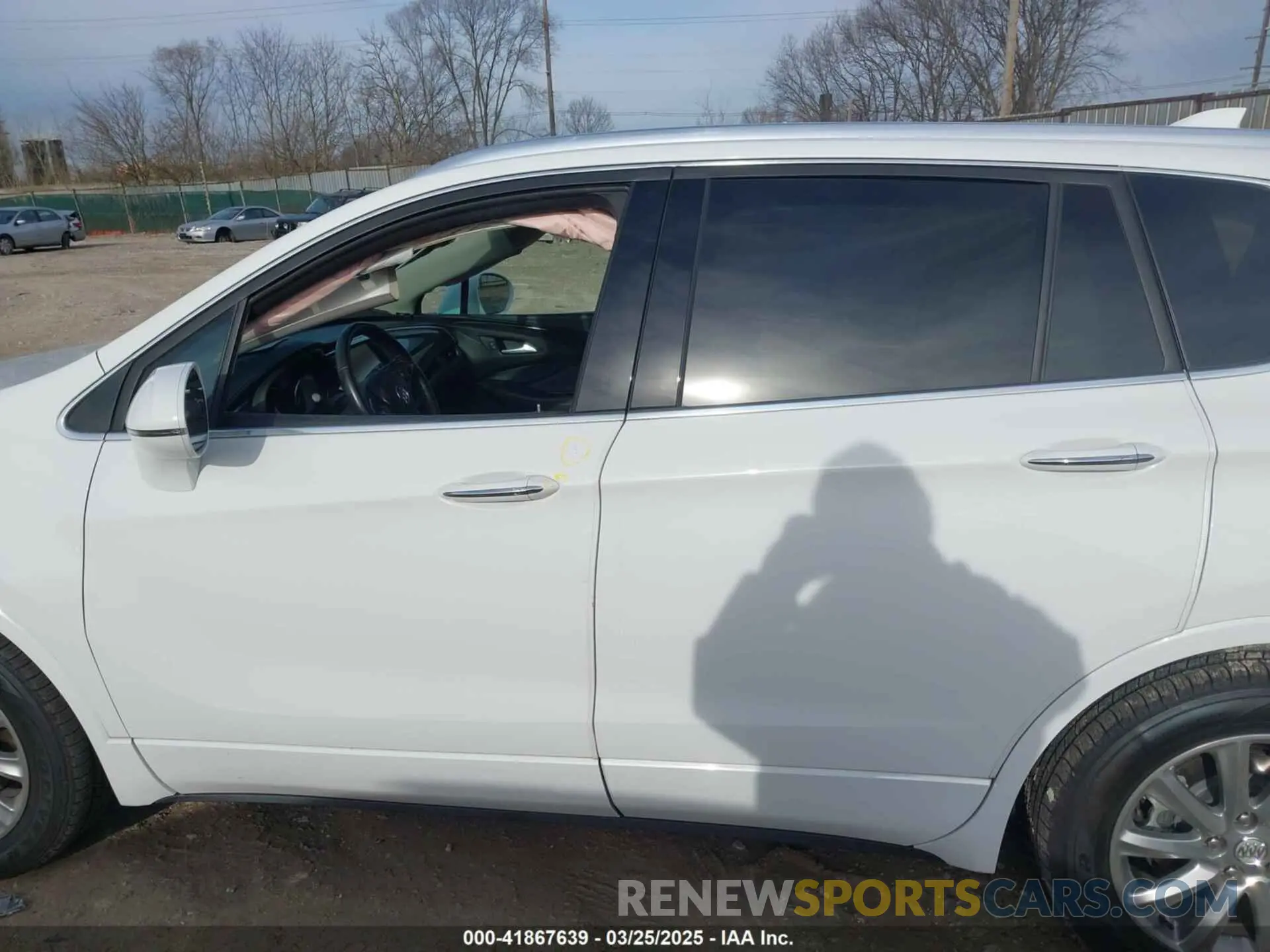 15 fotografías del automóvil dañado LRBFXCSA9LD048878 BUICK ENVISION 2020