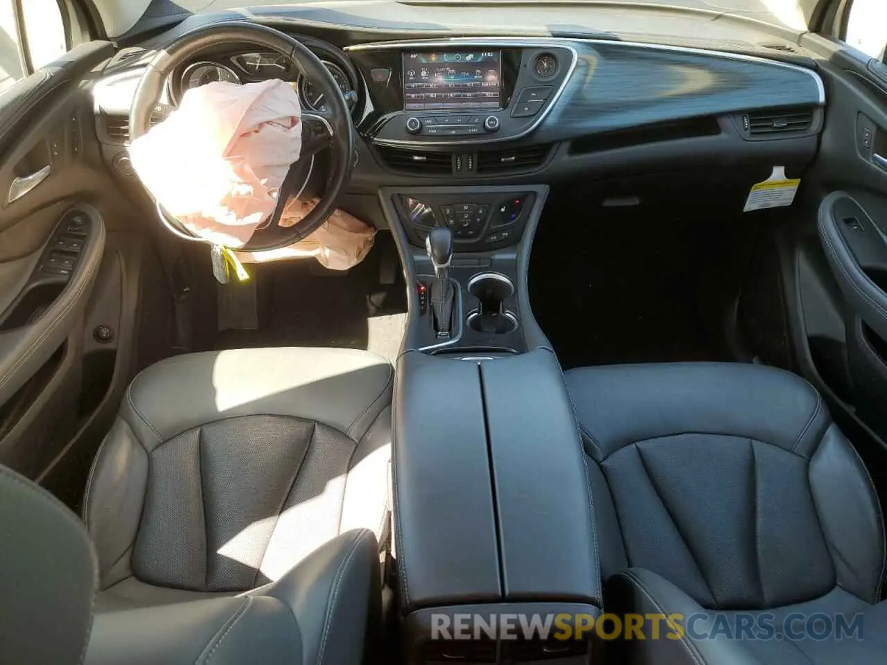 8 fotografías del automóvil dañado LRBFXCSA9LD139777 BUICK ENVISION 2020