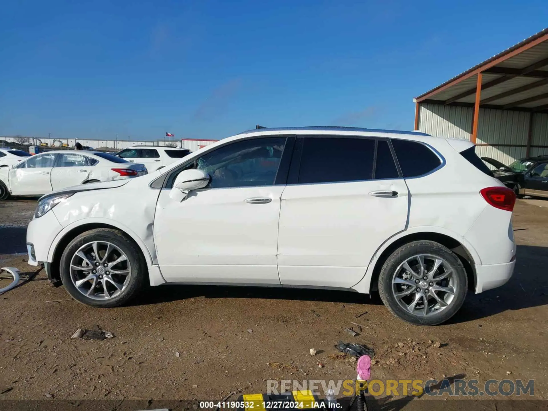 14 fotografías del automóvil dañado LRBFXCSA9LD150360 BUICK ENVISION 2020