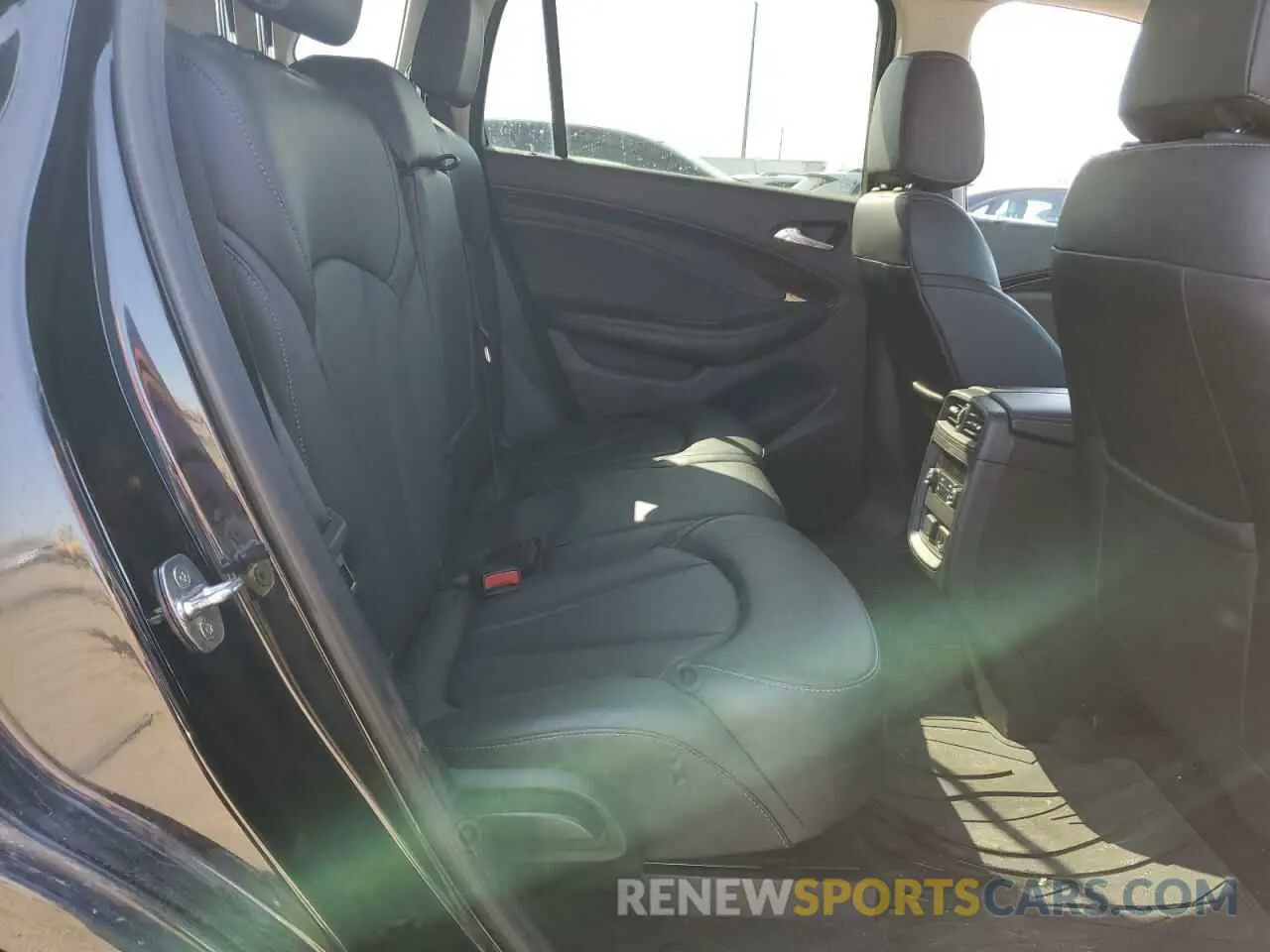 11 fotografías del automóvil dañado LRBFXCSAXLD014237 BUICK ENVISION 2020