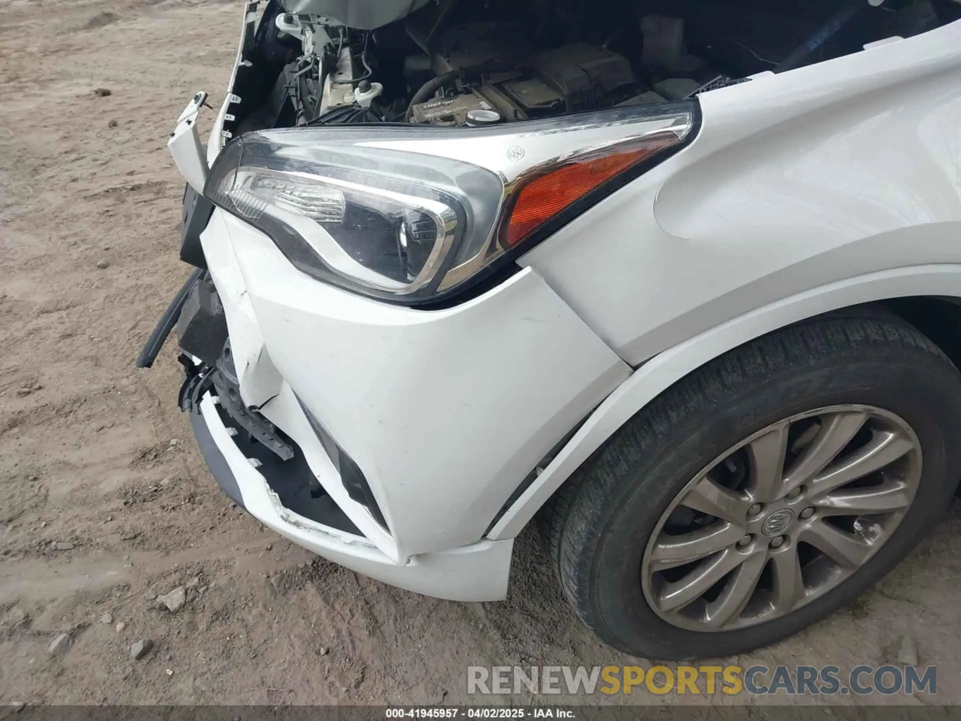 6 fotografías del automóvil dañado LRBFXCSAXLD069612 BUICK ENVISION 2020