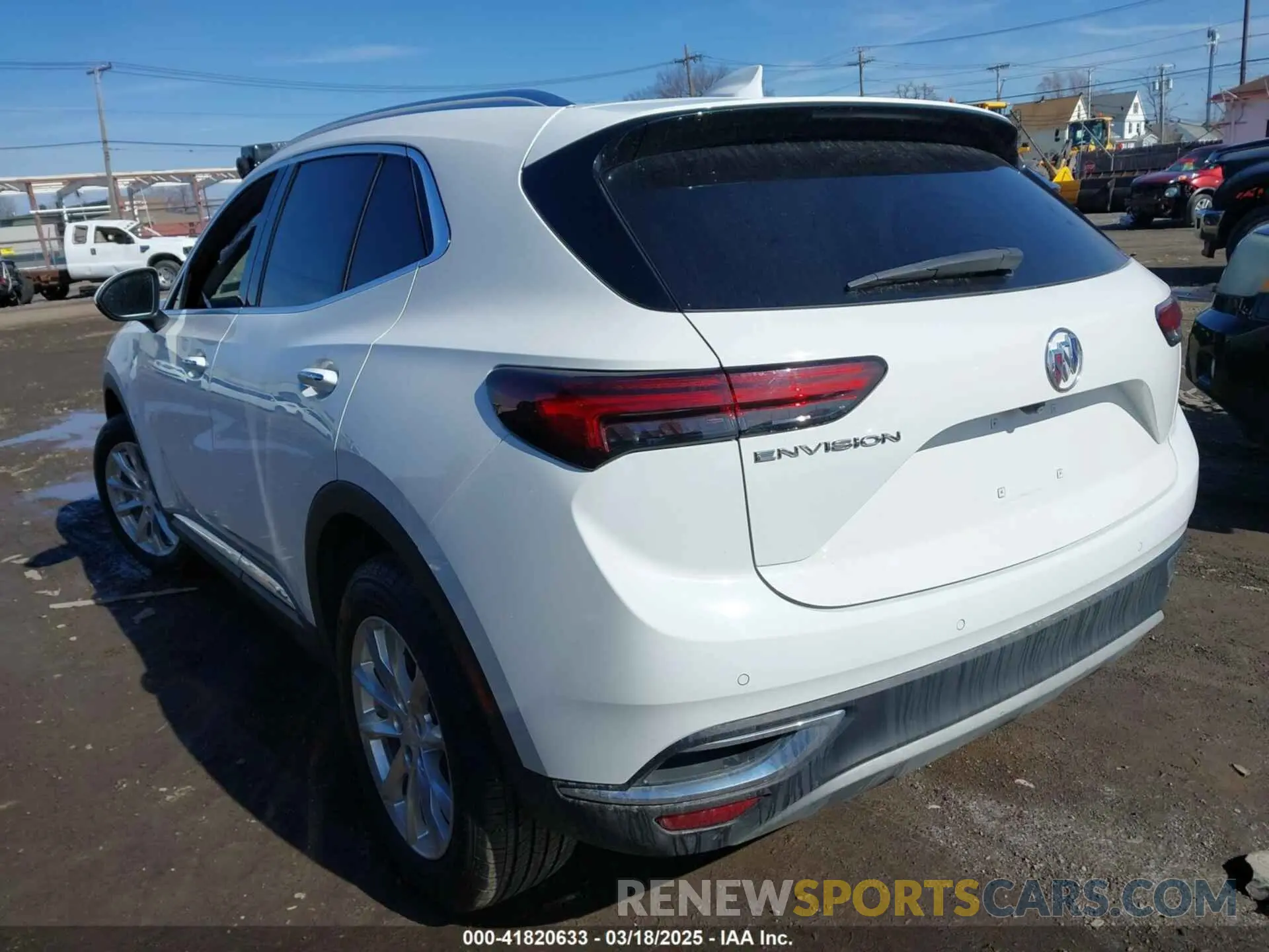 3 fotografías del automóvil dañado LRBAZLR45MD041450 BUICK ENVISION 2021