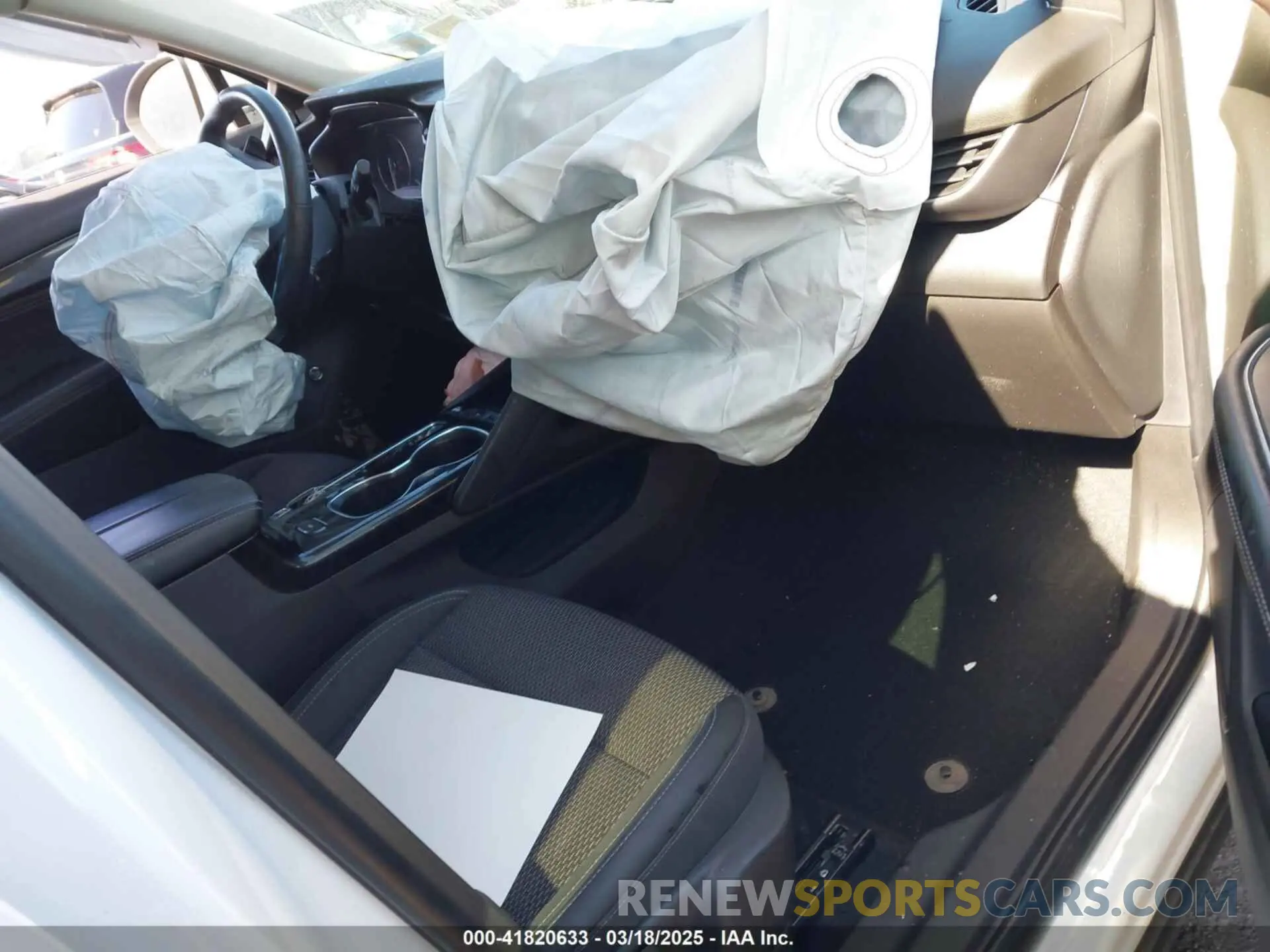 5 fotografías del automóvil dañado LRBAZLR45MD041450 BUICK ENVISION 2021