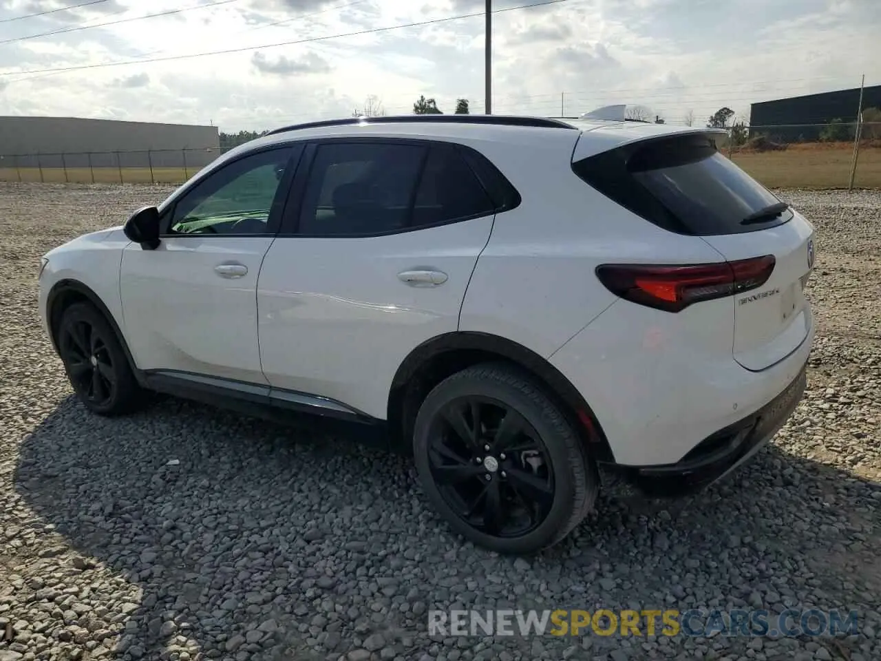 2 fotografías del automóvil dañado LRBAZLR49MD108244 BUICK ENVISION 2021