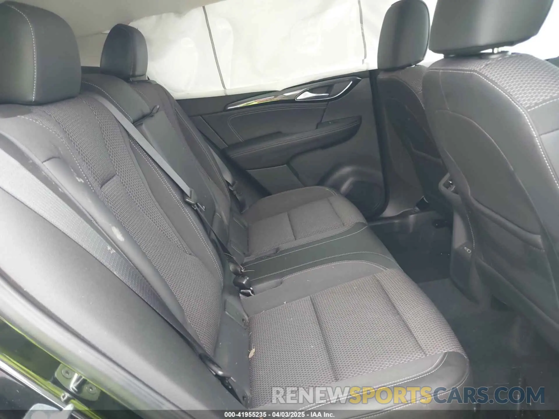 8 fotografías del automóvil dañado LRBFZMR4XMD194918 BUICK ENVISION 2021