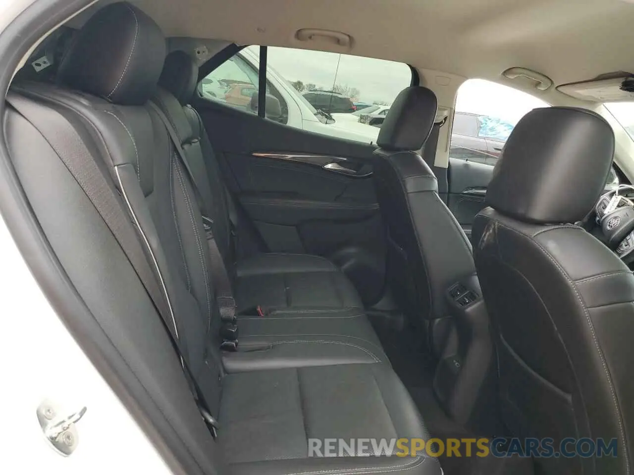 11 fotografías del automóvil dañado LRBFZNR40MD091061 BUICK ENVISION 2021