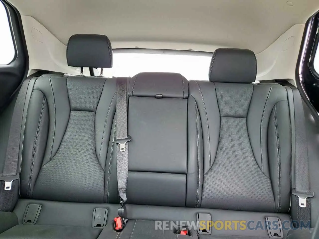 10 fotografías del automóvil dañado LRBFZNR40MD137780 BUICK ENVISION 2021