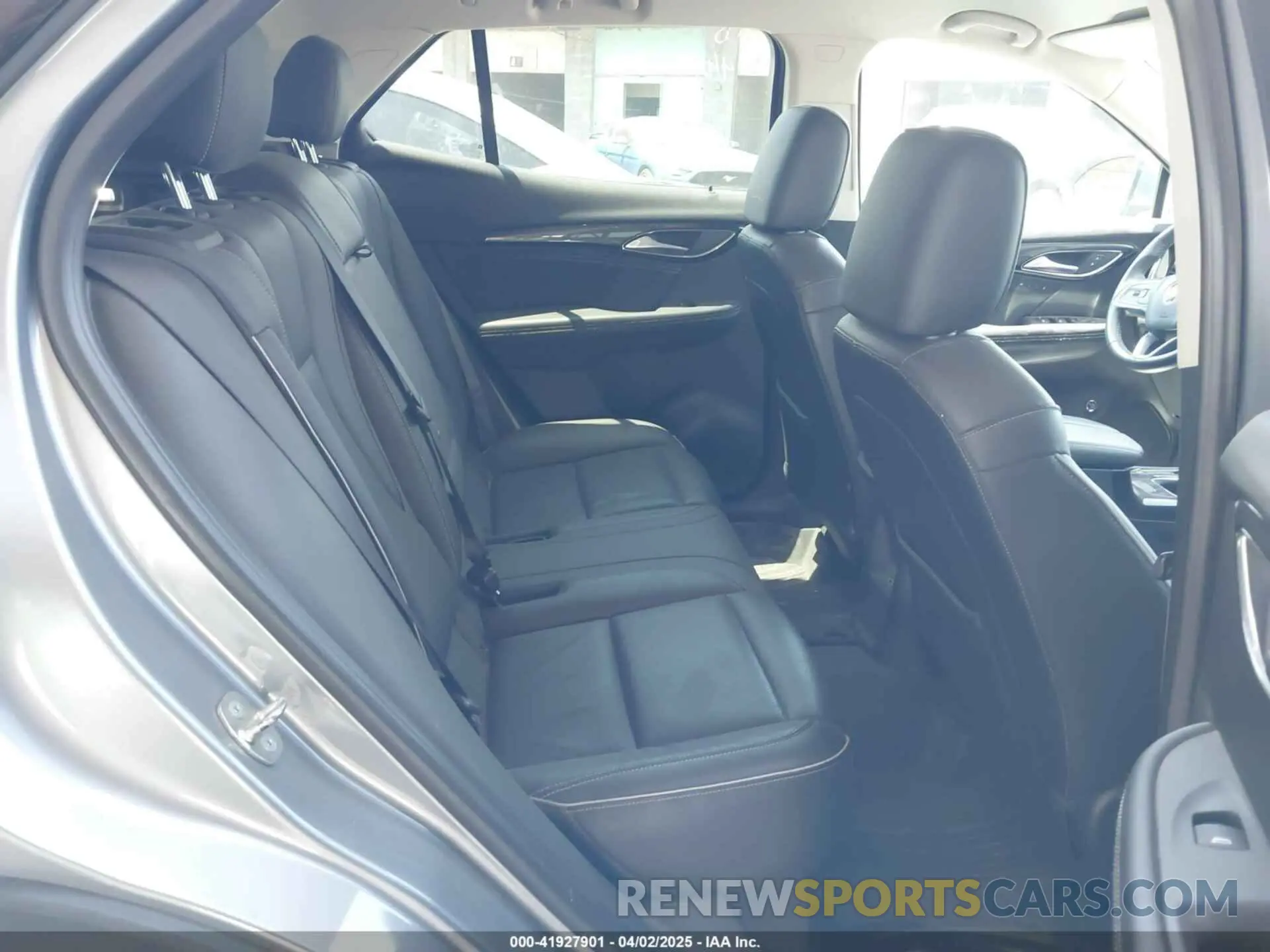 8 fotografías del automóvil dañado LRBFZNR41MD056500 BUICK ENVISION 2021