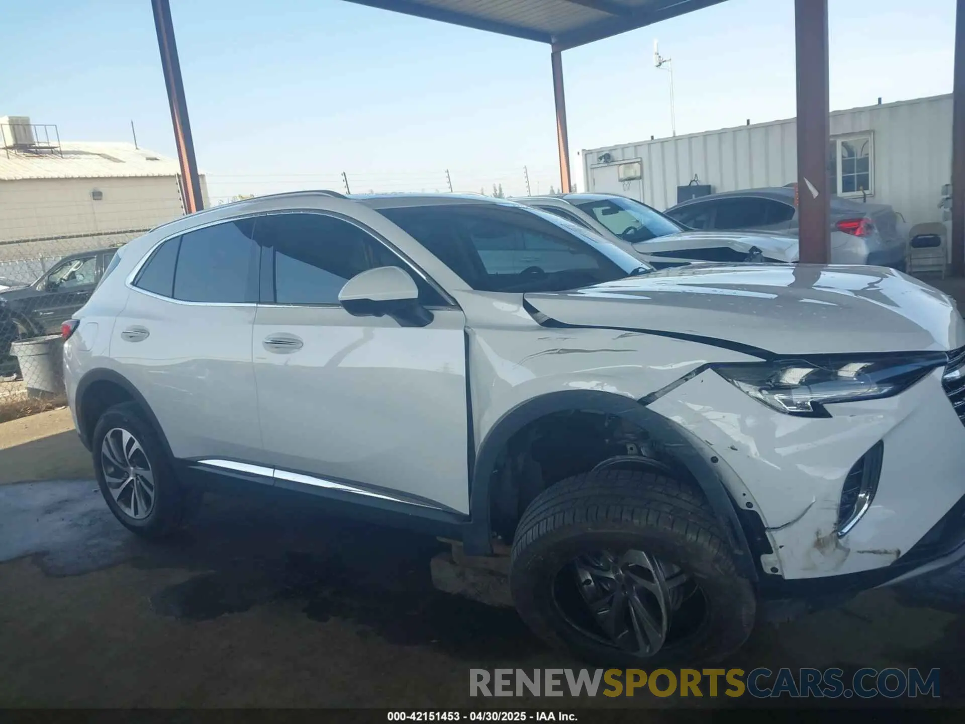 13 fotografías del automóvil dañado LRBFZNR41MD076150 BUICK ENVISION 2021