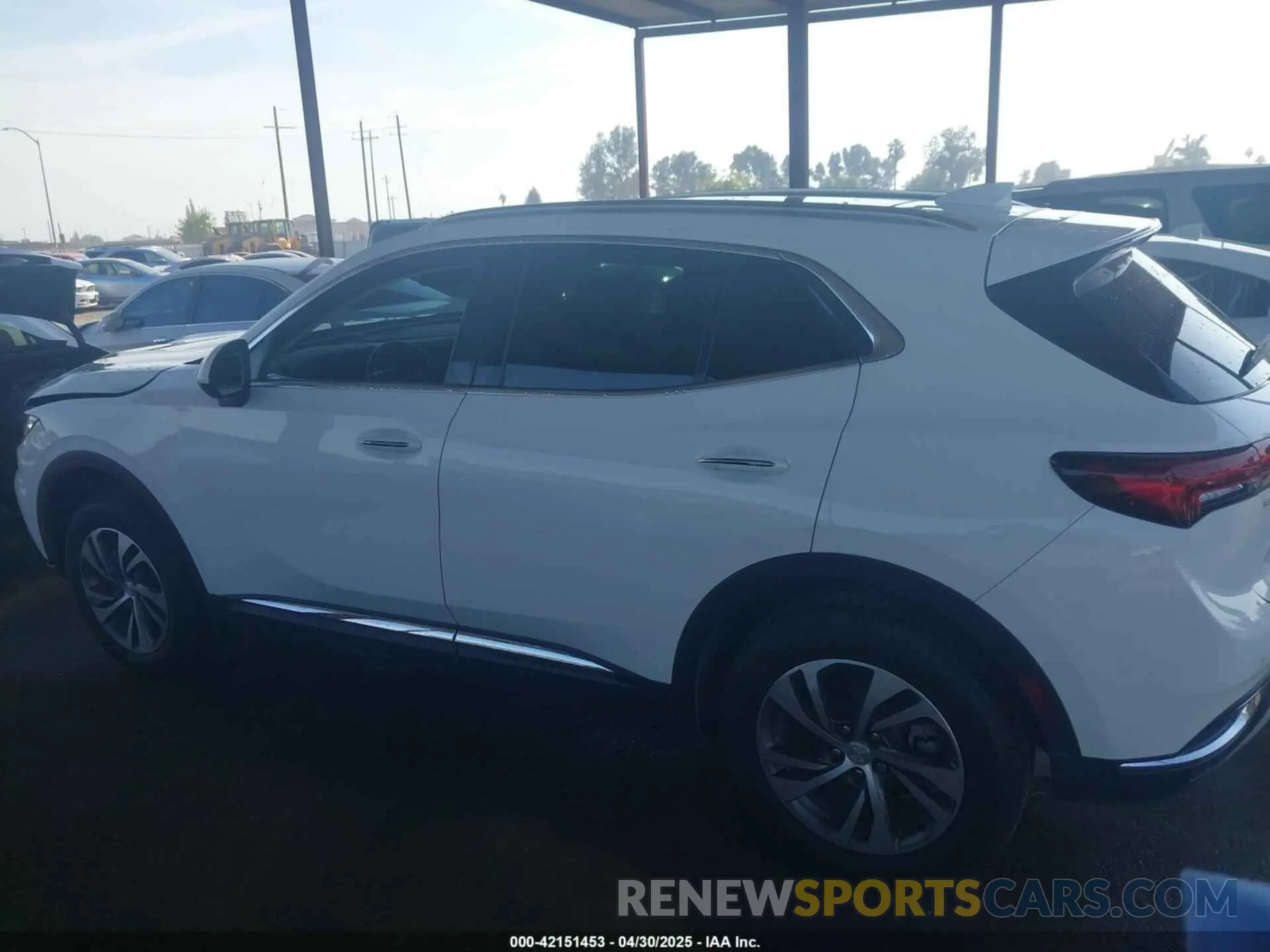 14 fotografías del automóvil dañado LRBFZNR41MD076150 BUICK ENVISION 2021