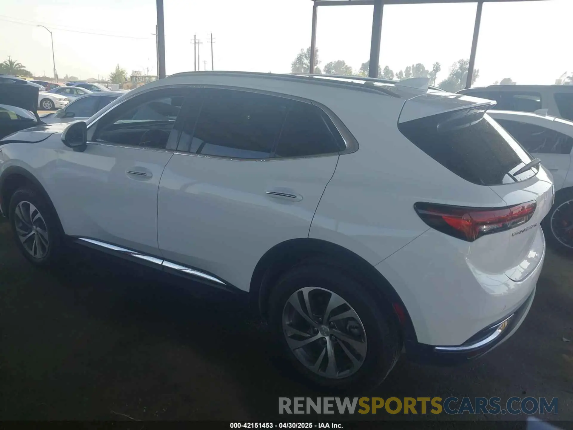 3 fotografías del automóvil dañado LRBFZNR41MD076150 BUICK ENVISION 2021