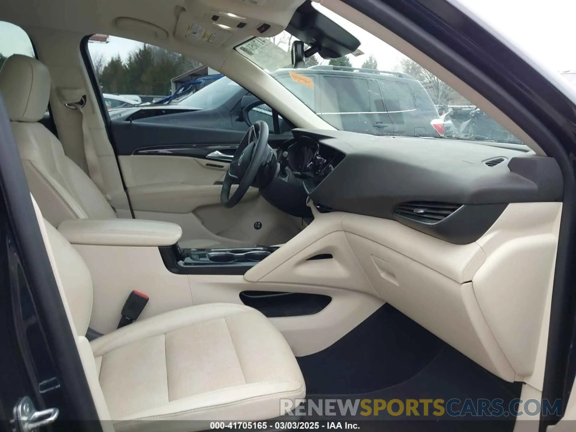 5 fotografías del automóvil dañado LRBFZNR42MD190741 BUICK ENVISION 2021
