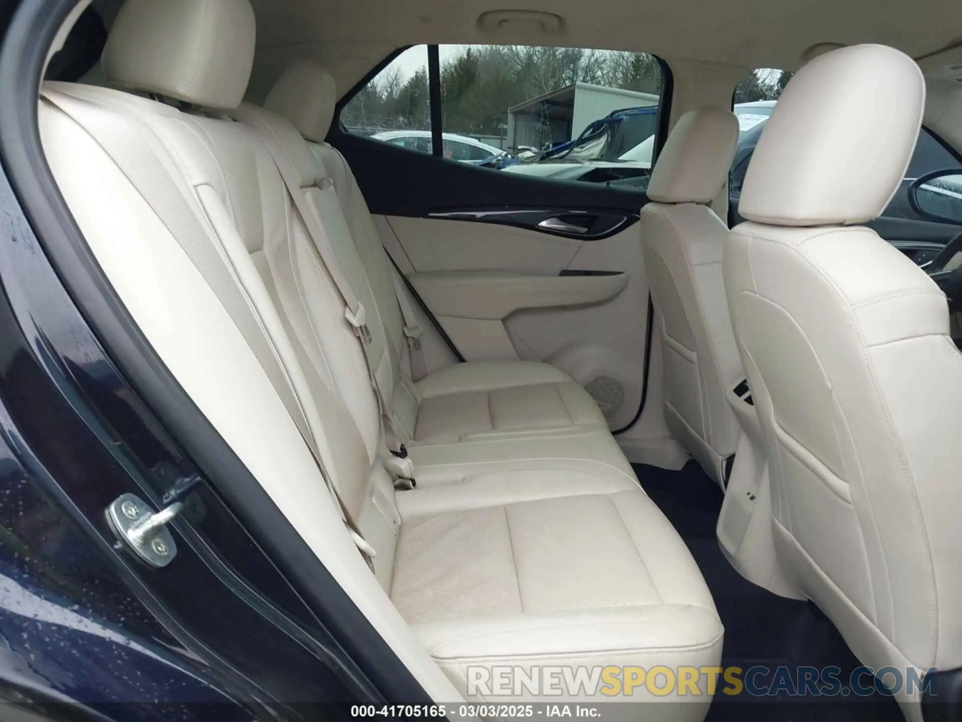 8 fotografías del automóvil dañado LRBFZNR42MD190741 BUICK ENVISION 2021
