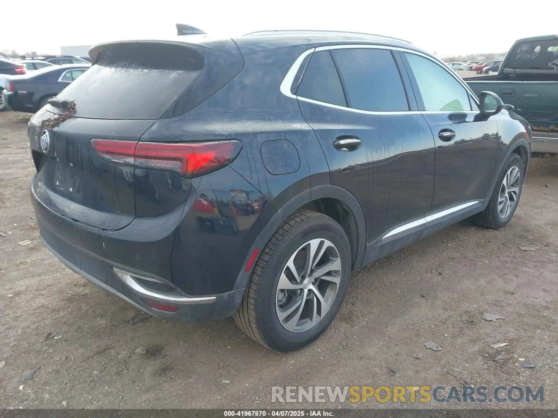 4 fotografías del automóvil dañado LRBFZNR43MD085335 BUICK ENVISION 2021