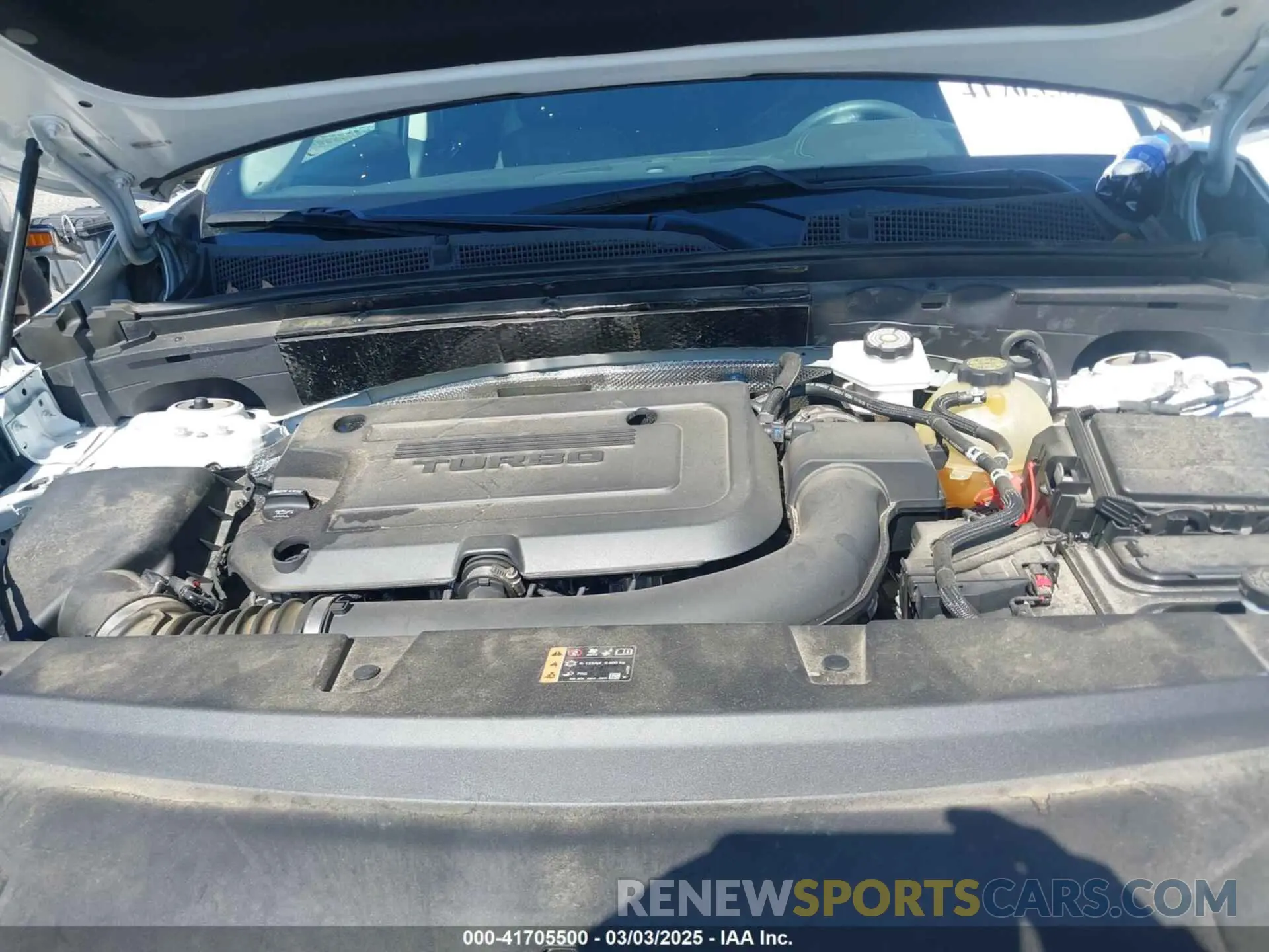 10 fotografías del automóvil dañado LRBFZNR47MD075679 BUICK ENVISION 2021