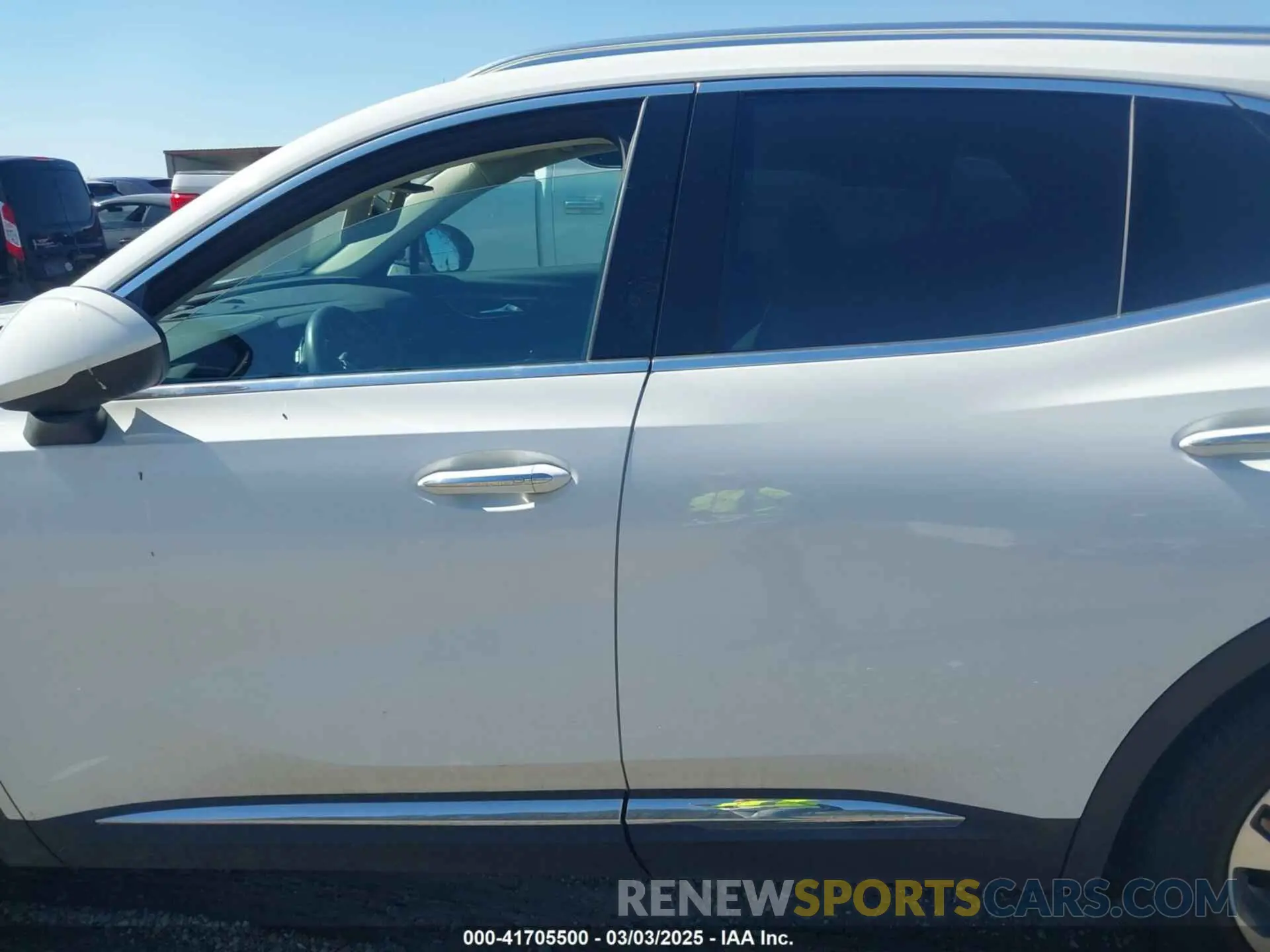 15 fotografías del automóvil dañado LRBFZNR47MD075679 BUICK ENVISION 2021