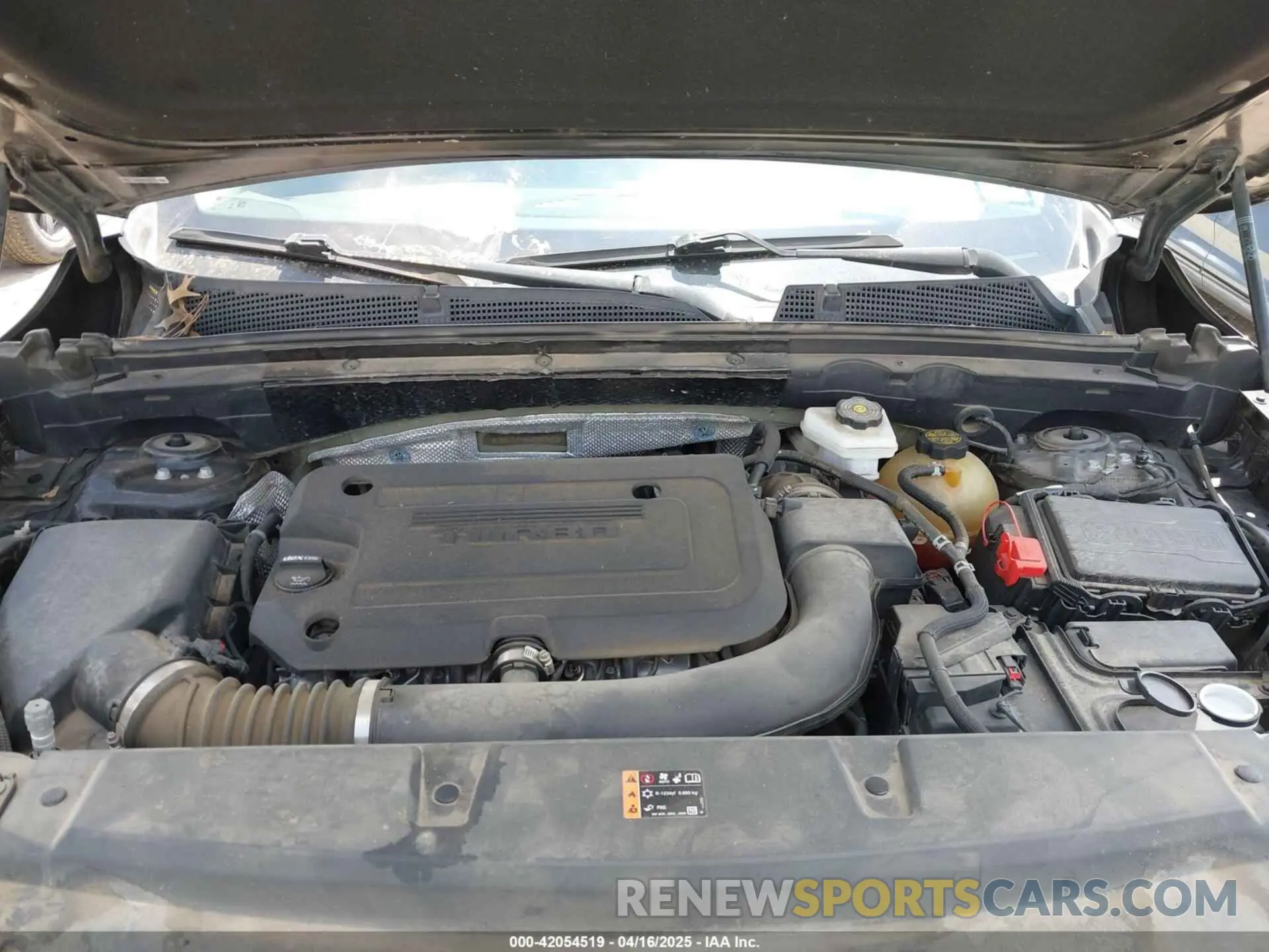 10 fotografías del automóvil dañado LRBFZNR49MD087932 BUICK ENVISION 2021