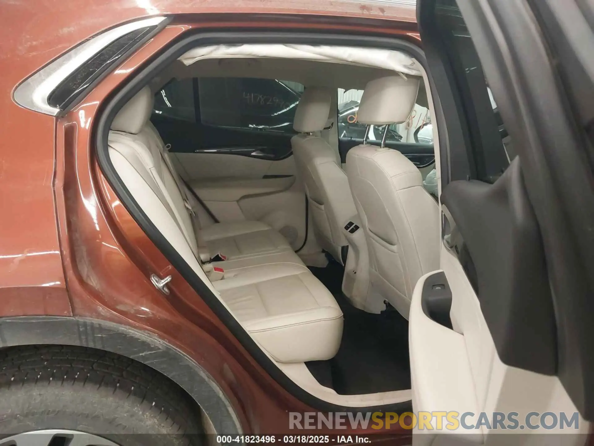 8 fotografías del automóvil dañado LRBFZPR43MD139423 BUICK ENVISION 2021