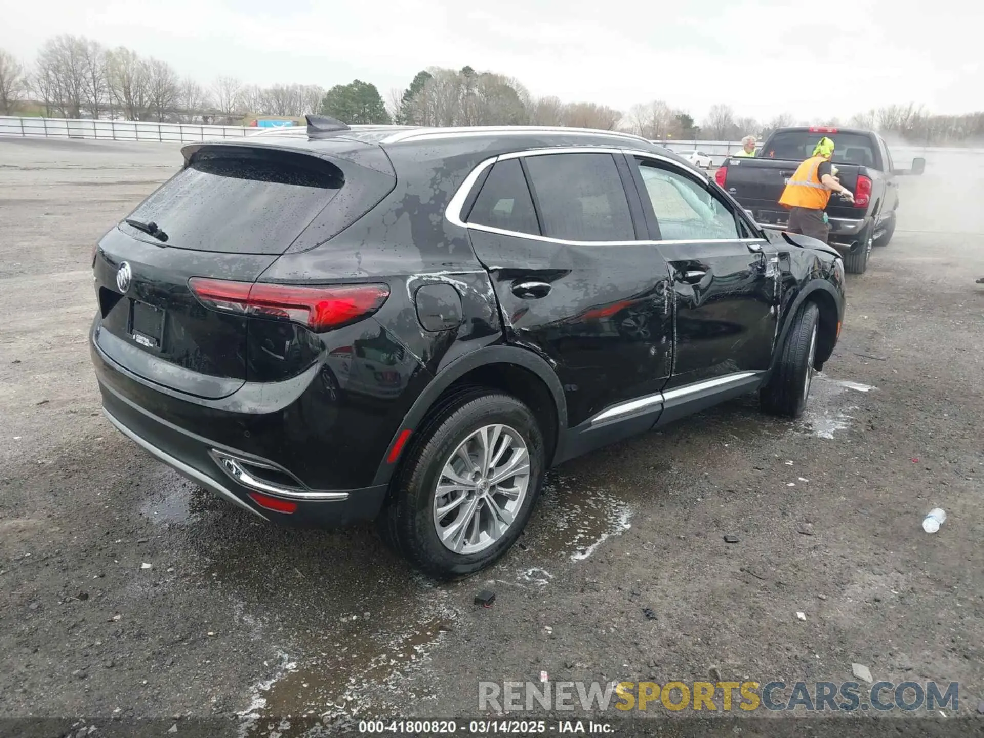 4 fotografías del automóvil dañado LRBAZLR40ND160377 BUICK ENVISION 2022