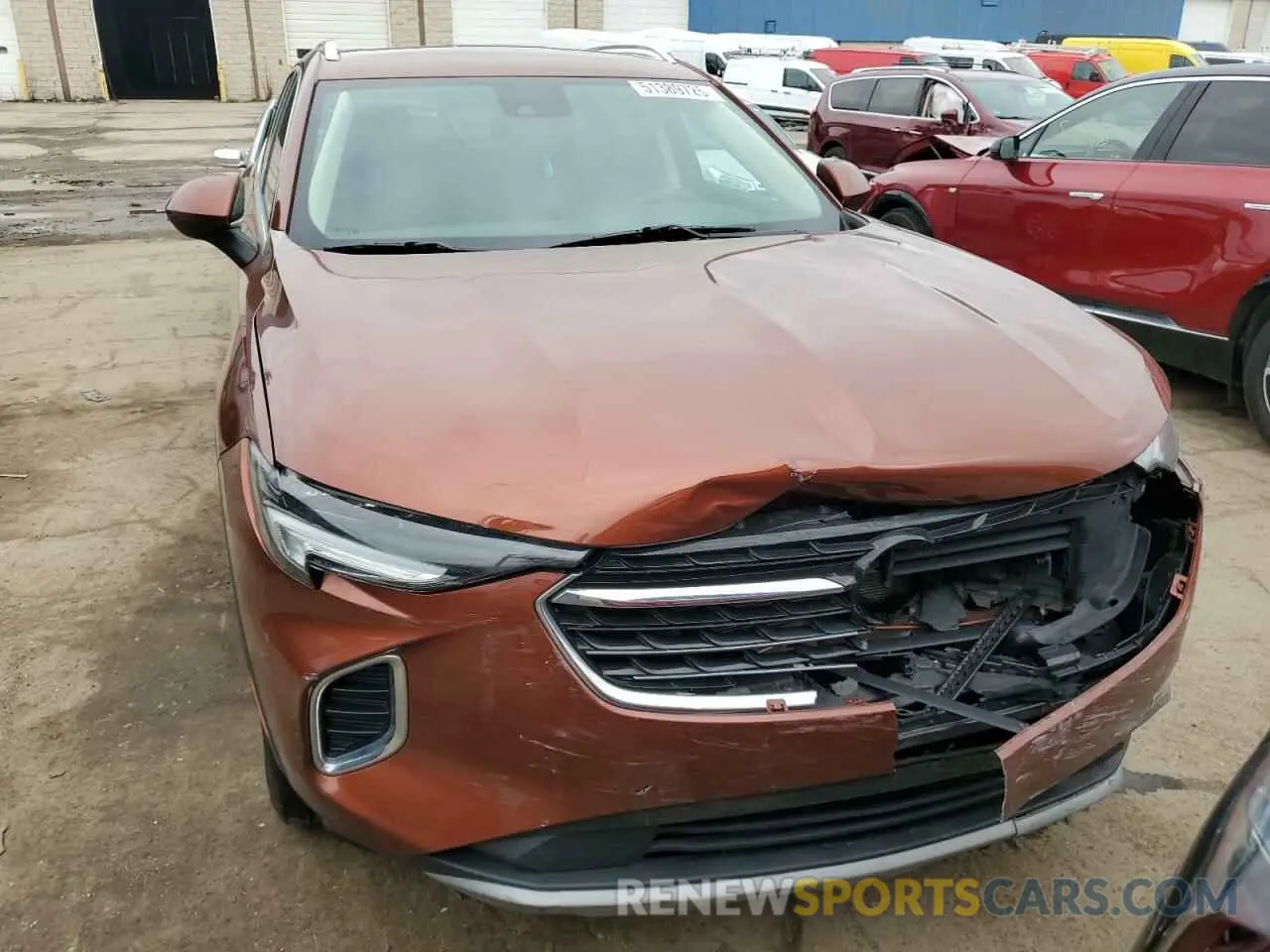 5 fotografías del automóvil dañado LRBAZLR41ND126979 BUICK ENVISION 2022