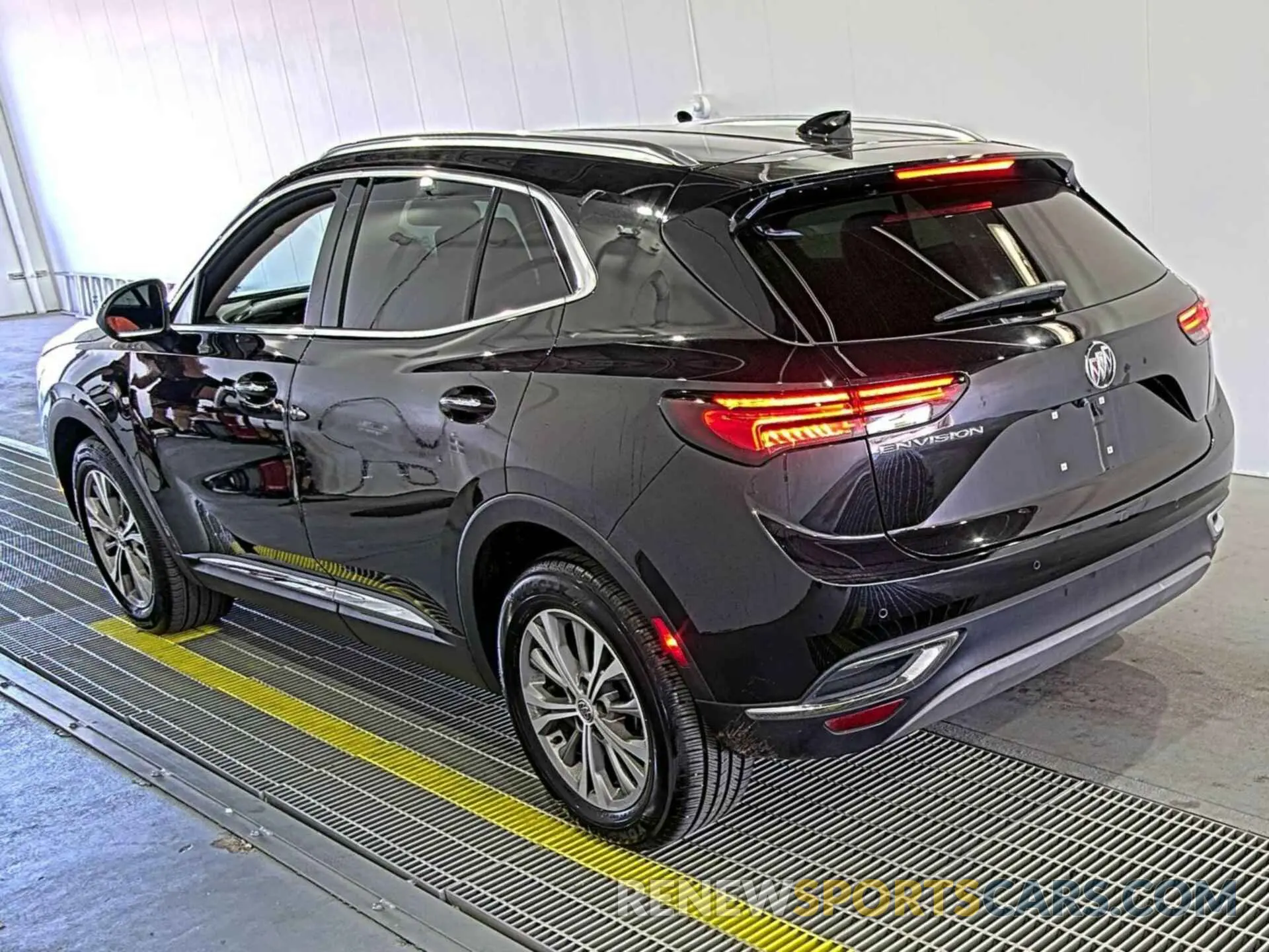 13 fotografías del automóvil dañado LRBAZLR42ND031587 BUICK ENVISION 2022