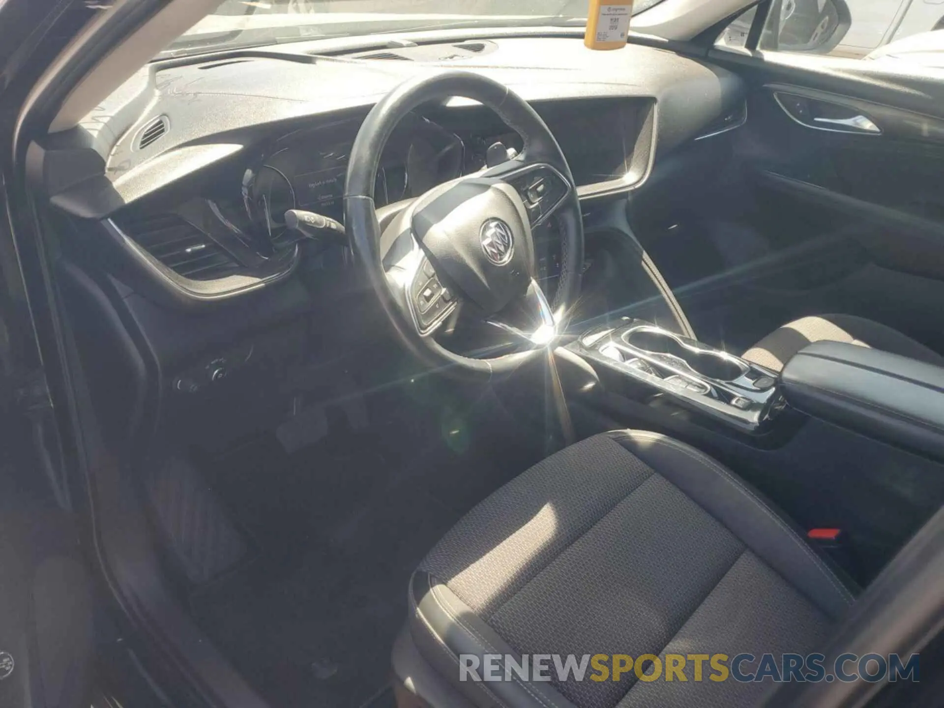 18 fotografías del automóvil dañado LRBAZLR42ND031587 BUICK ENVISION 2022