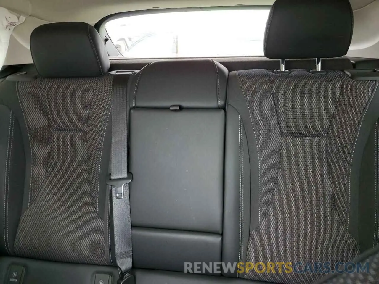 10 fotografías del automóvil dañado LRBAZLR43ND109035 BUICK ENVISION 2022