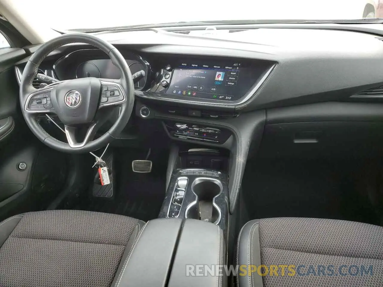 8 fotografías del automóvil dañado LRBAZLR43ND109035 BUICK ENVISION 2022