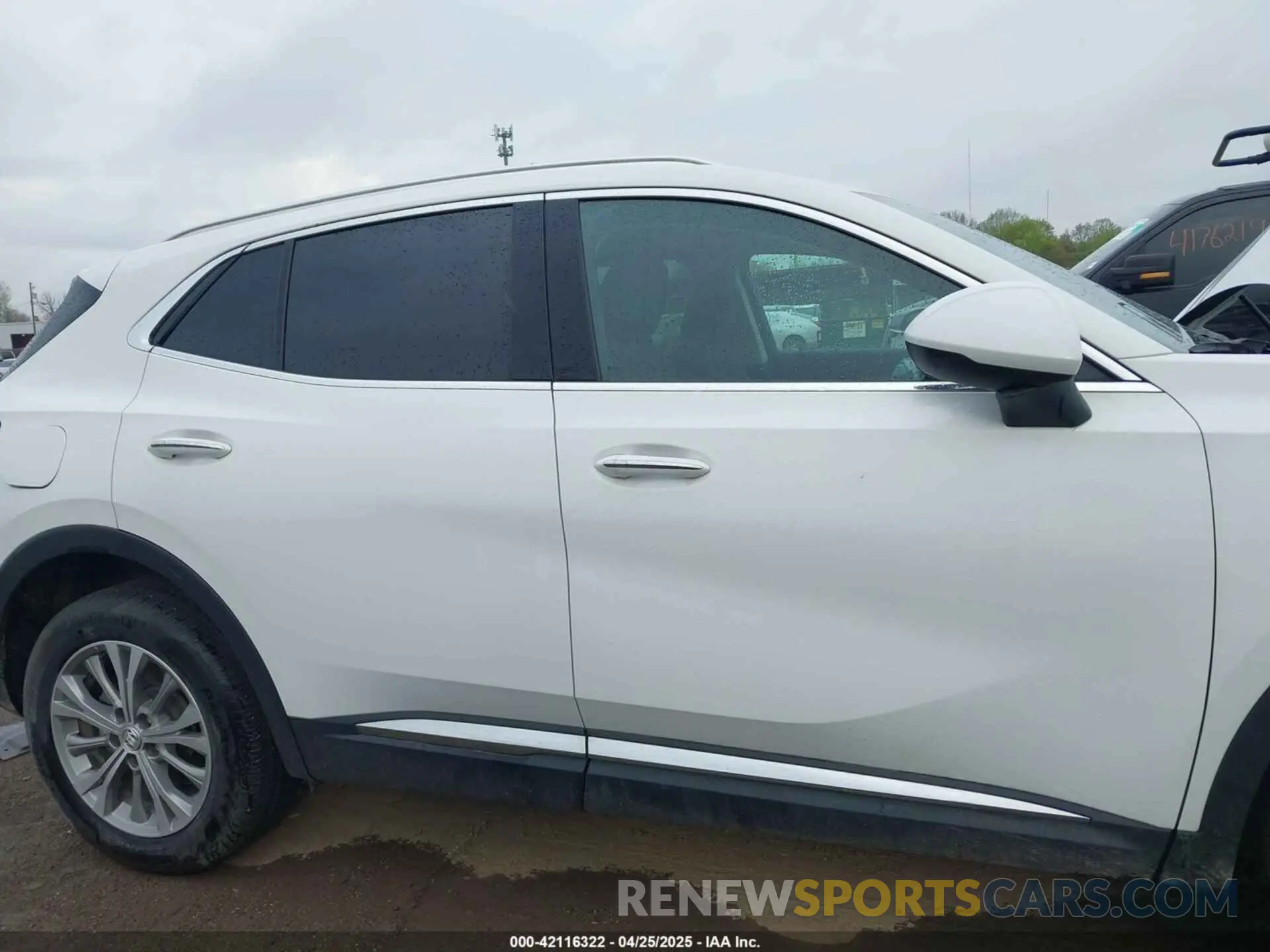 14 fotografías del automóvil dañado LRBAZLR44ND126457 BUICK ENVISION 2022