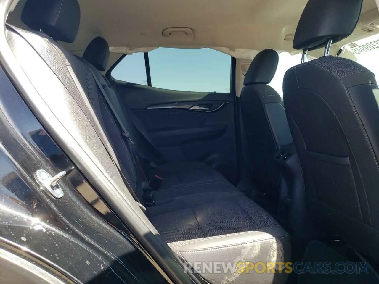 11 fotografías del automóvil dañado LRBAZLR44ND158342 BUICK ENVISION 2022