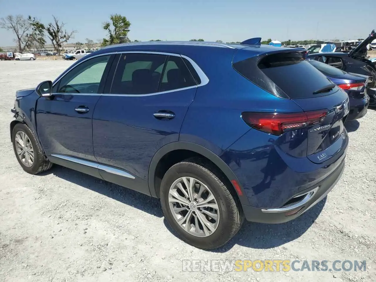 2 fotografías del automóvil dañado LRBAZLR45ND067404 BUICK ENVISION 2022