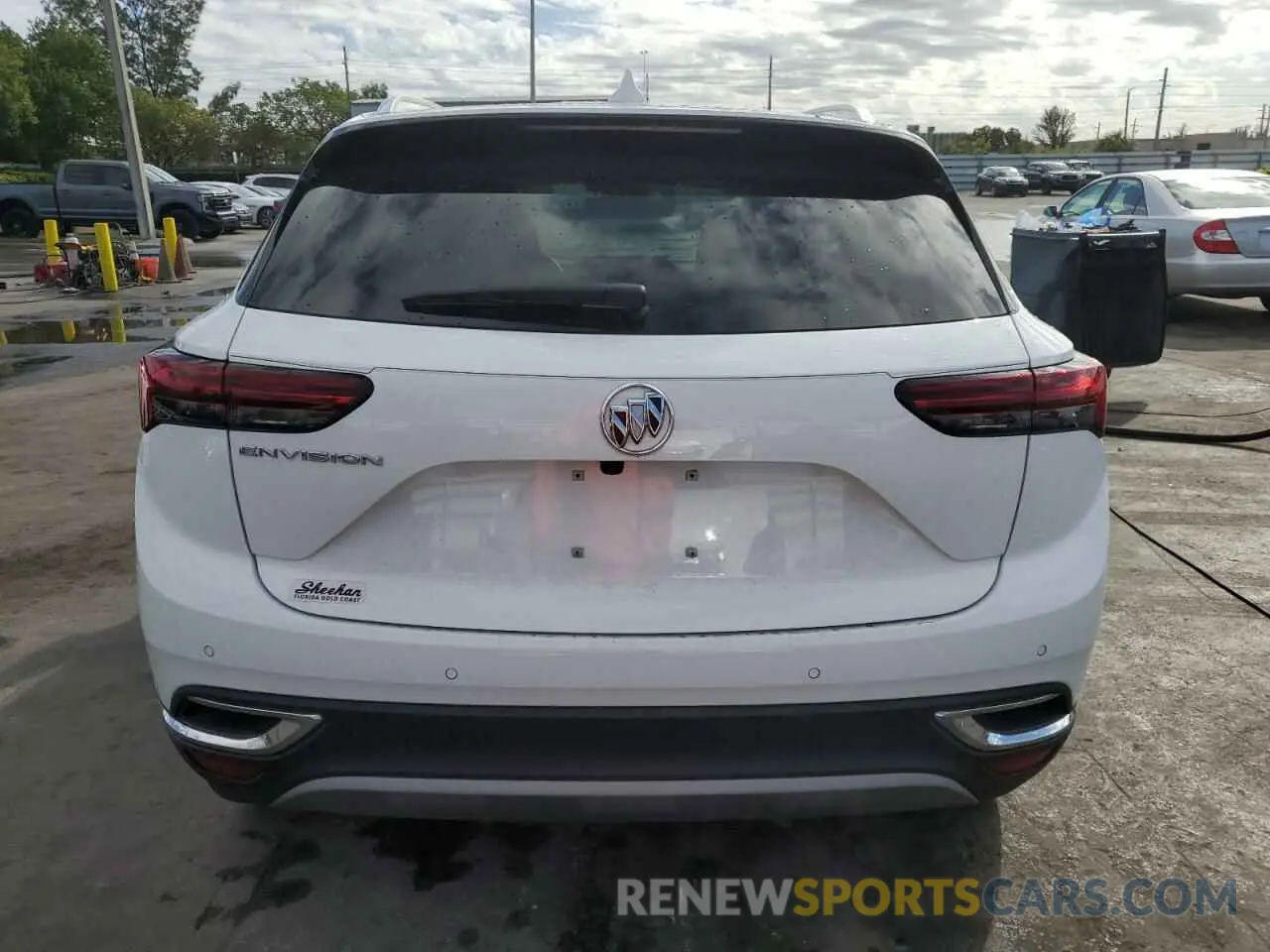 6 fotografías del automóvil dañado LRBAZLR46ND009866 BUICK ENVISION 2022