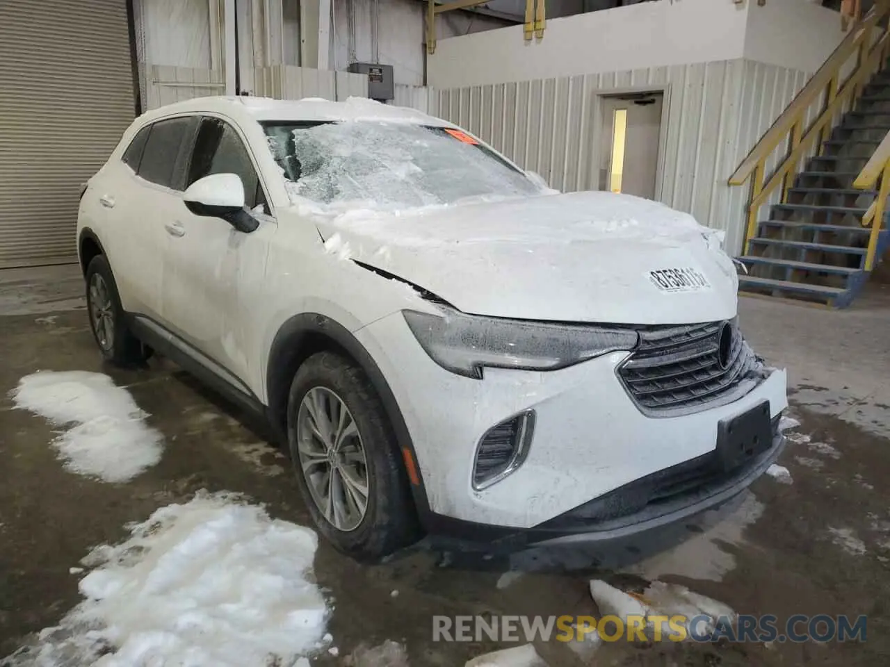 4 fotografías del automóvil dañado LRBAZLR4XND158555 BUICK ENVISION 2022