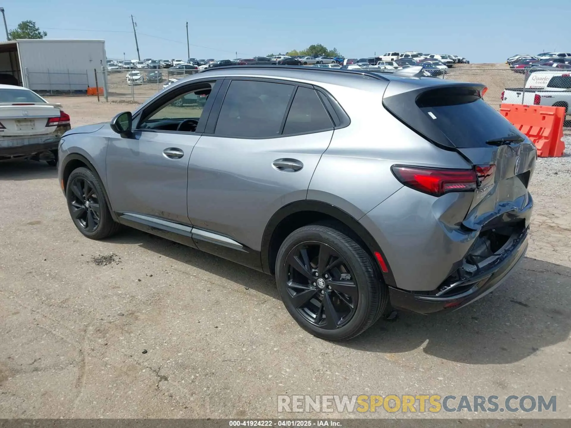 3 fotografías del automóvil dañado LRBFZNR42ND010160 BUICK ENVISION 2022