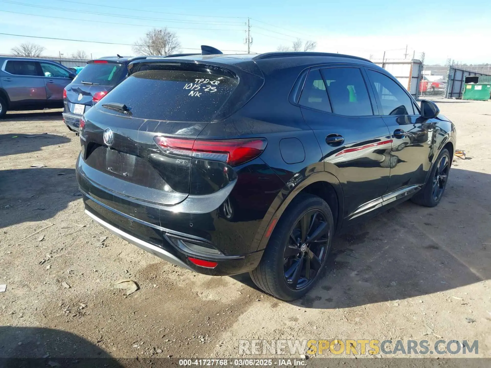 4 fotografías del automóvil dañado LRBFZNR44ND020611 BUICK ENVISION 2022
