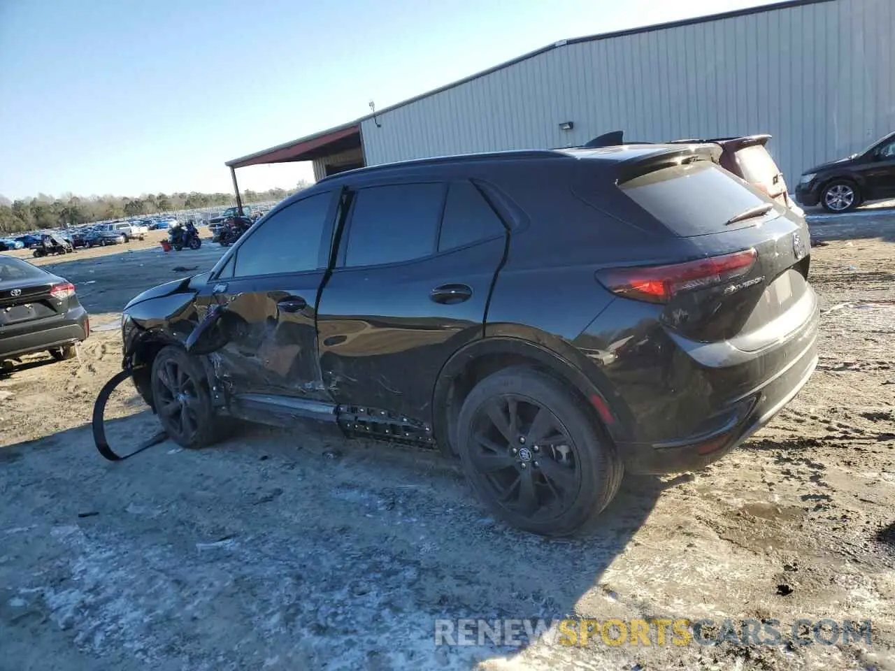 2 fotografías del automóvil dañado LRBFZNR45ND082132 BUICK ENVISION 2022