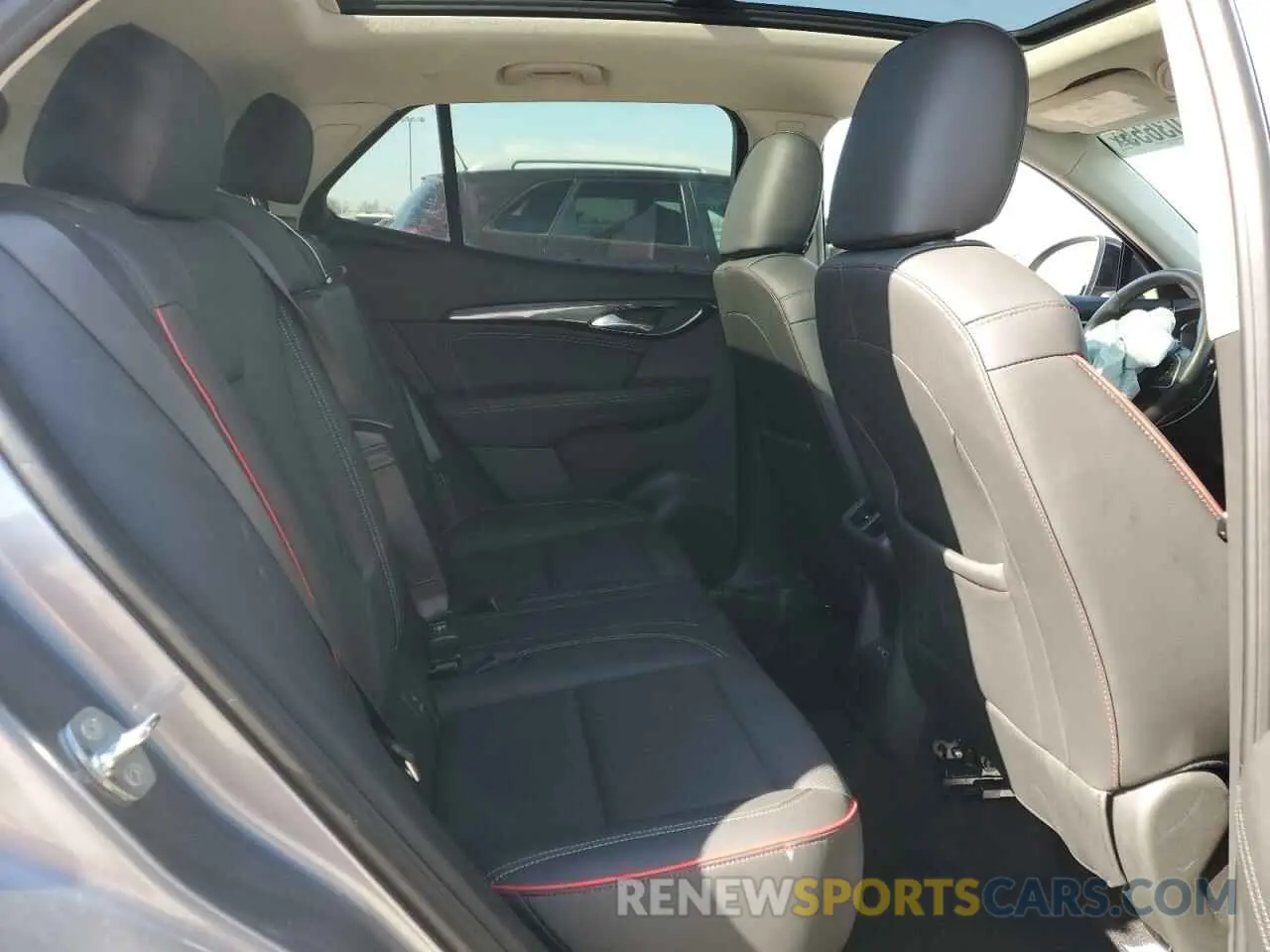 10 fotografías del automóvil dañado LRBFZNR47ND053473 BUICK ENVISION 2022