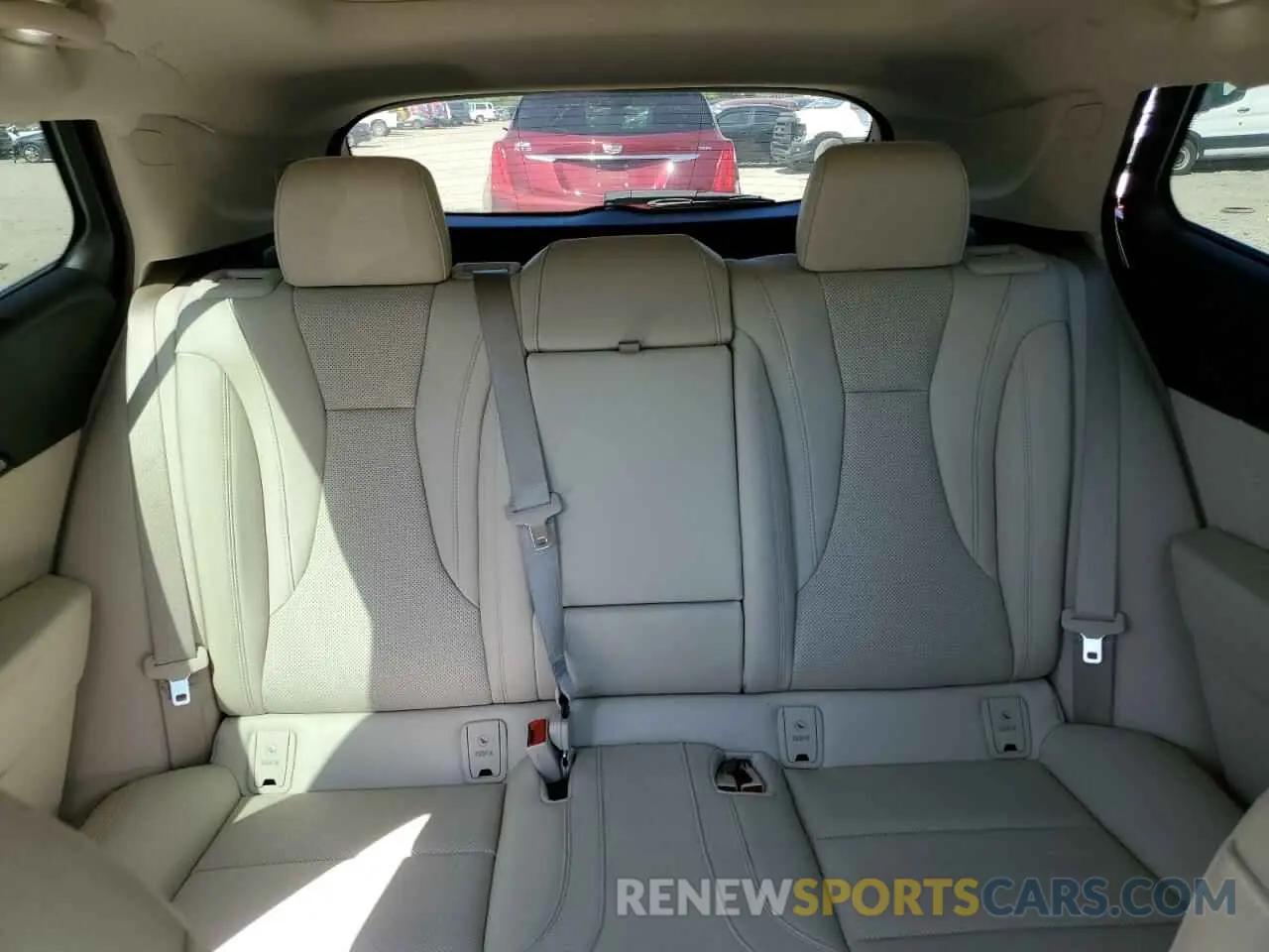 10 fotografías del automóvil dañado LRBFZNR4XND060966 BUICK ENVISION 2022