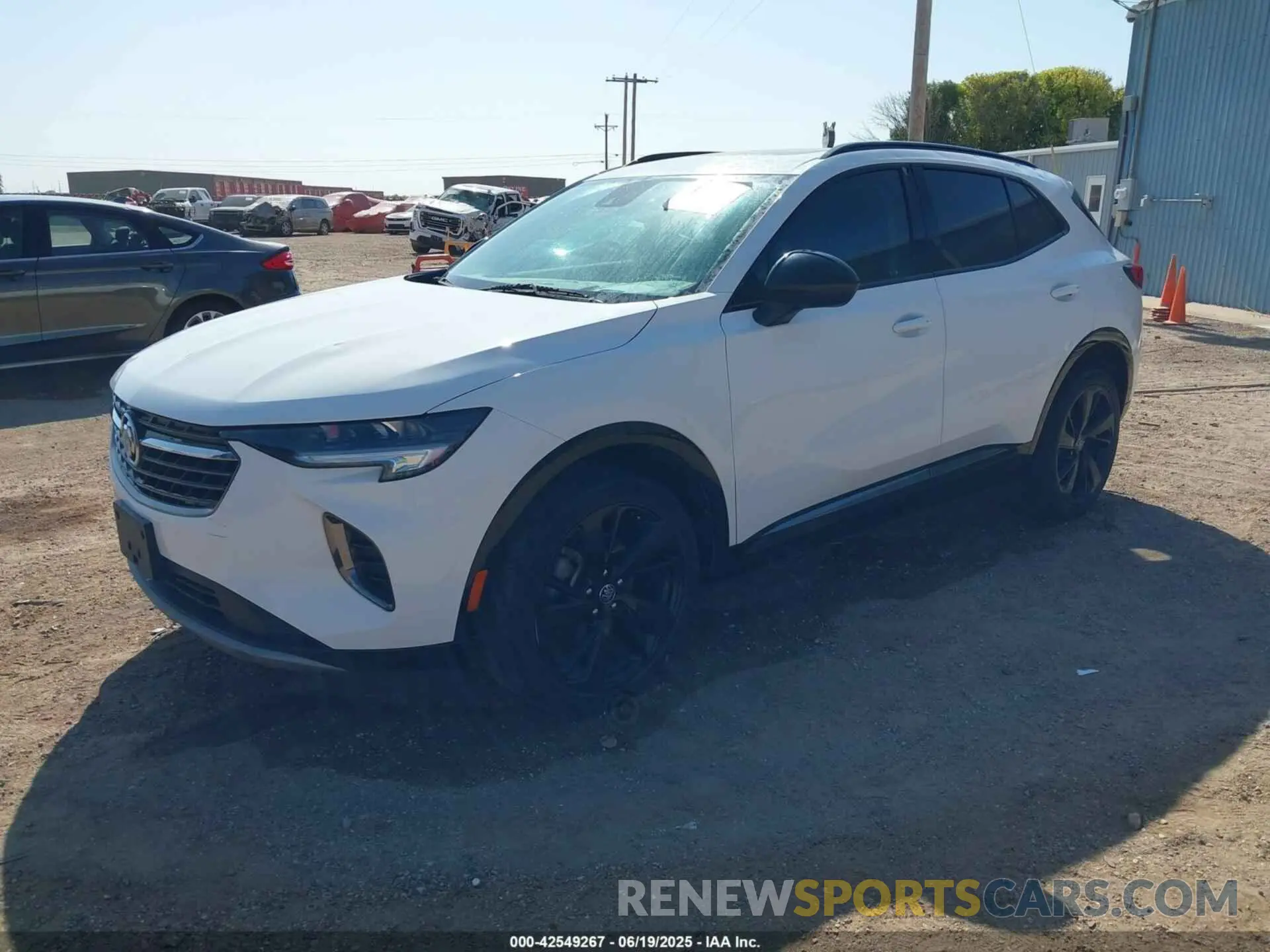 2 fotografías del automóvil dañado LRBFZPR41ND031495 BUICK ENVISION 2022