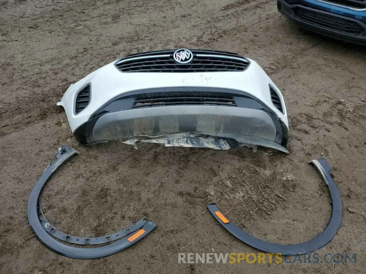 13 fotografías del automóvil dañado LRBFZPR47ND165332 BUICK ENVISION 2022