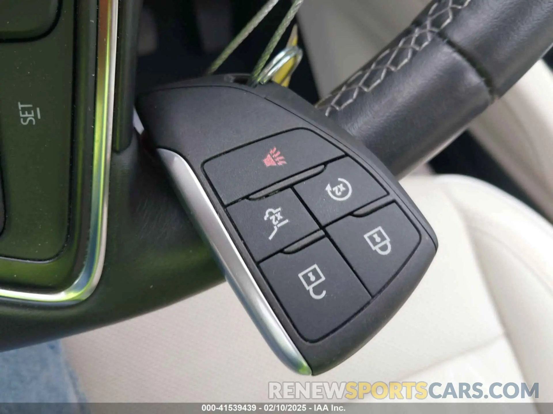 11 fotografías del automóvil dañado LRBFZRR43ND031641 BUICK ENVISION 2022