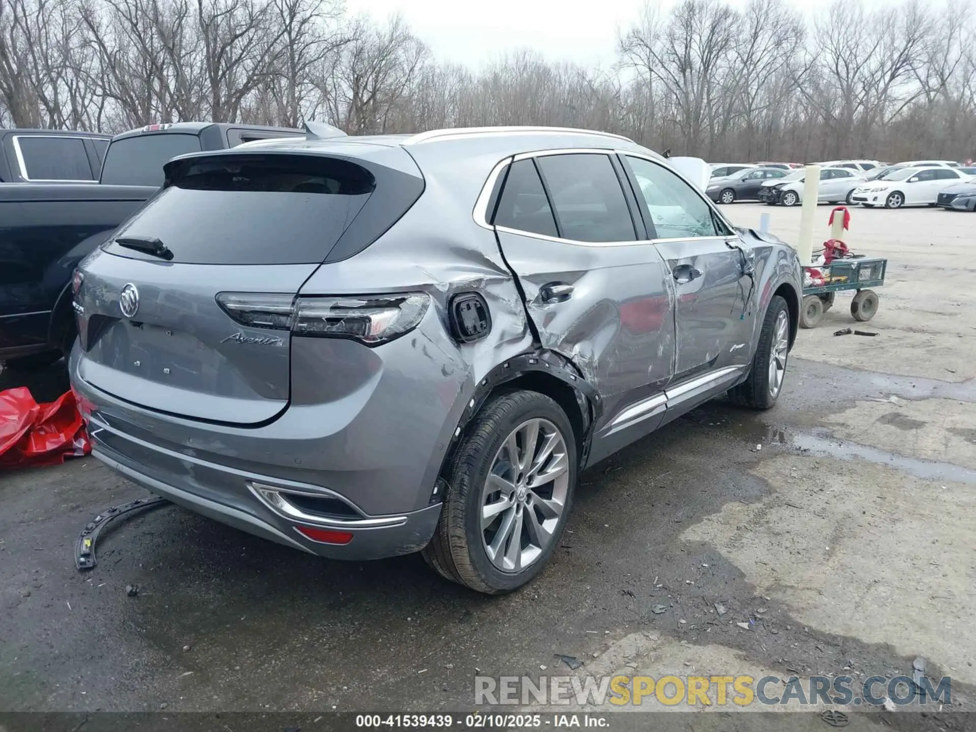4 fotografías del automóvil dañado LRBFZRR43ND031641 BUICK ENVISION 2022