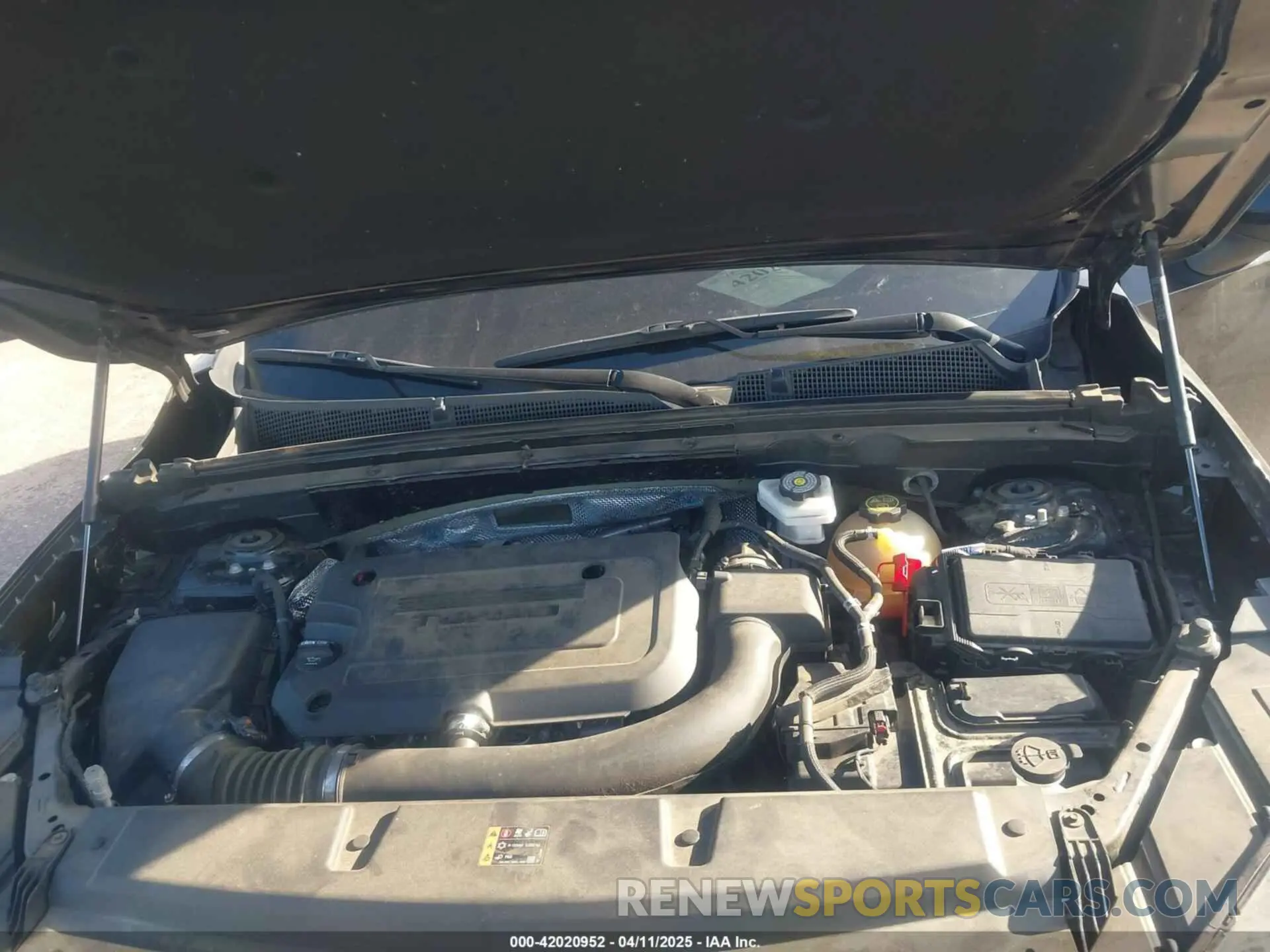 10 fotografías del automóvil dañado LRBFZSR45ND077205 BUICK ENVISION 2022