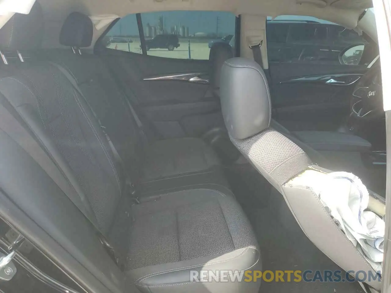 11 fotografías del automóvil dañado LRBAZLR41PD067645 BUICK ENVISION 2023