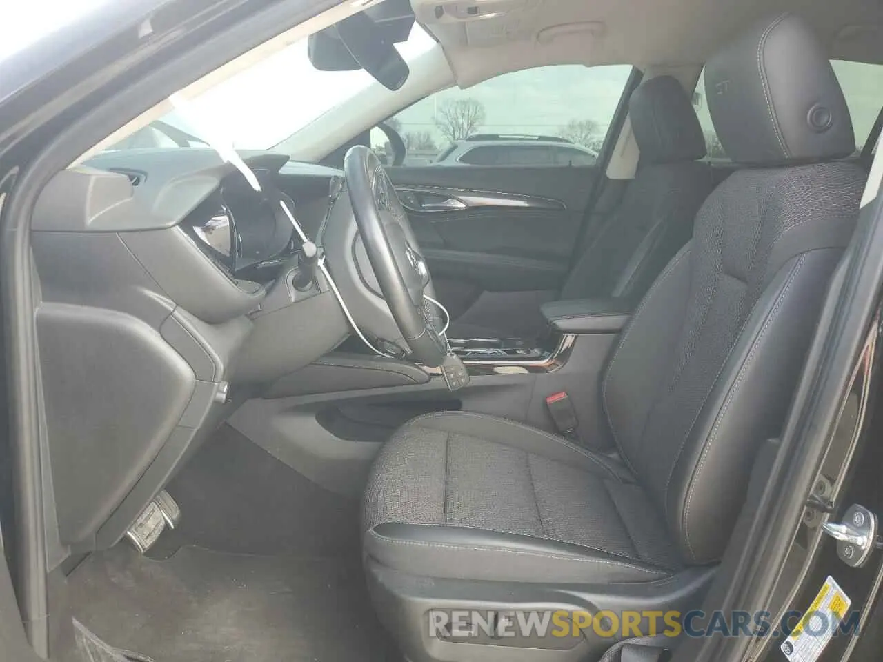 7 fotografías del automóvil dañado LRBAZLR41PD067645 BUICK ENVISION 2023