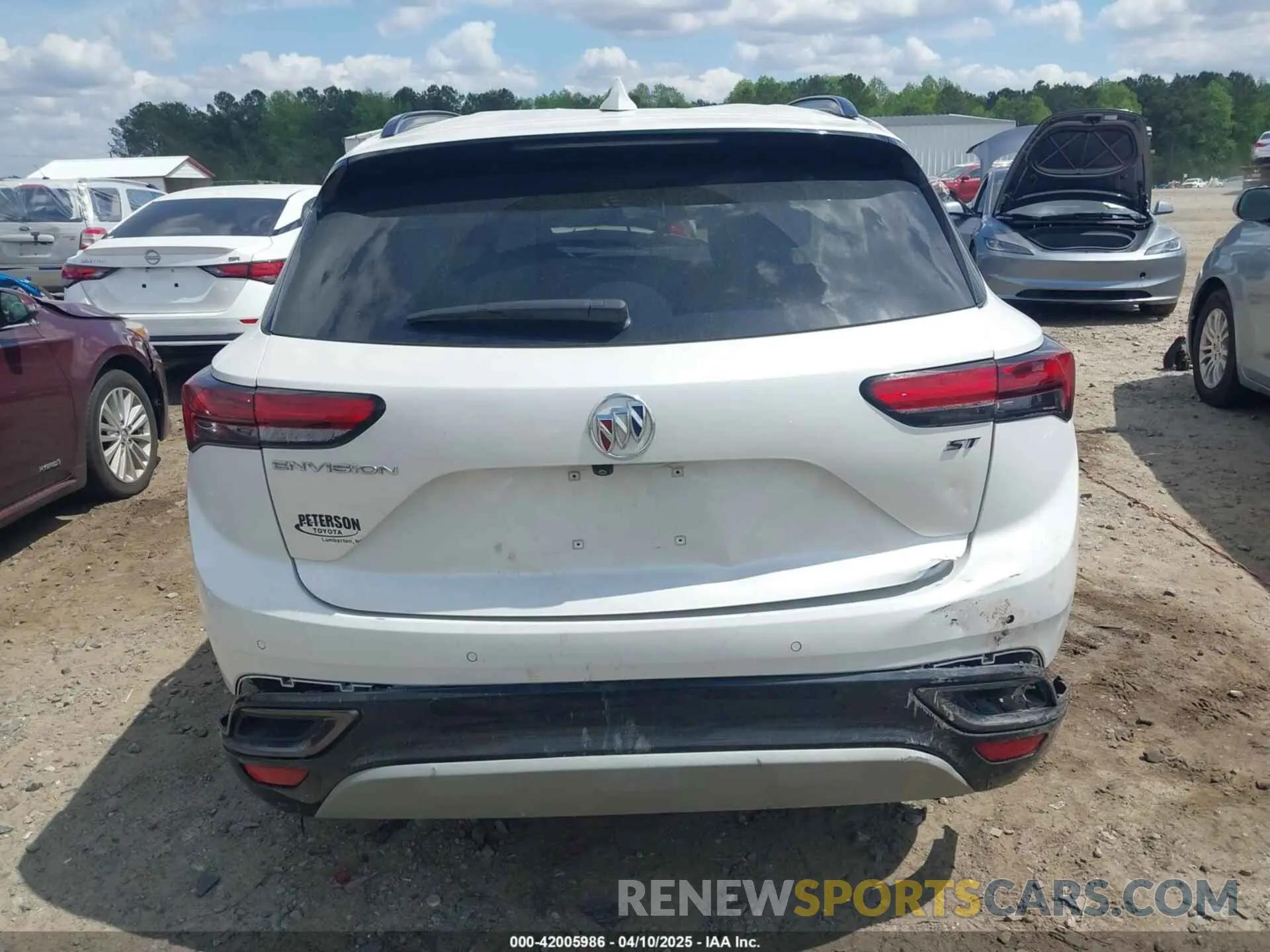 15 fotografías del automóvil dañado LRBAZLR44PD074430 BUICK ENVISION 2023
