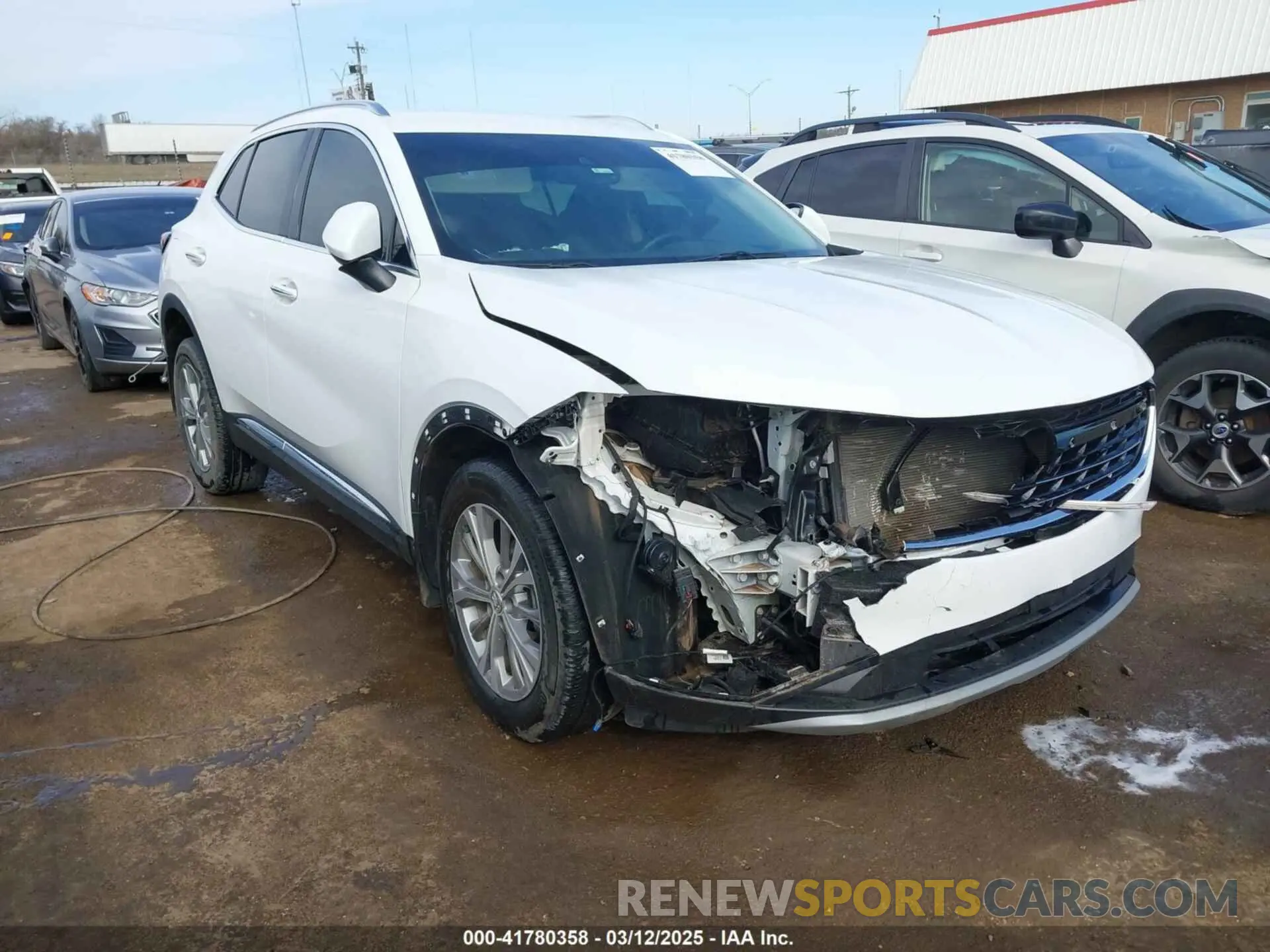1 fotografías del automóvil dañado LRBAZLR47PD060294 BUICK ENVISION 2023