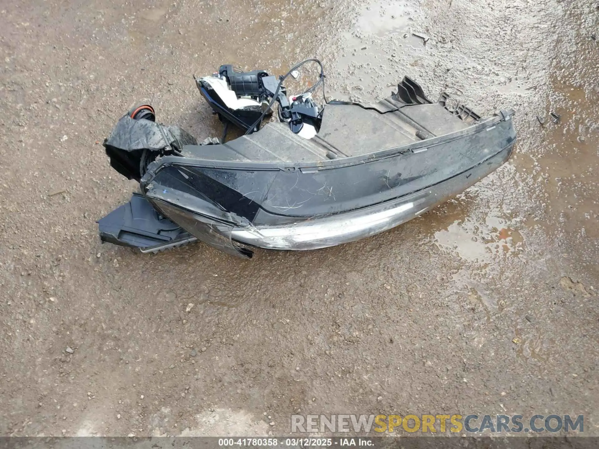 12 fotografías del automóvil dañado LRBAZLR47PD060294 BUICK ENVISION 2023