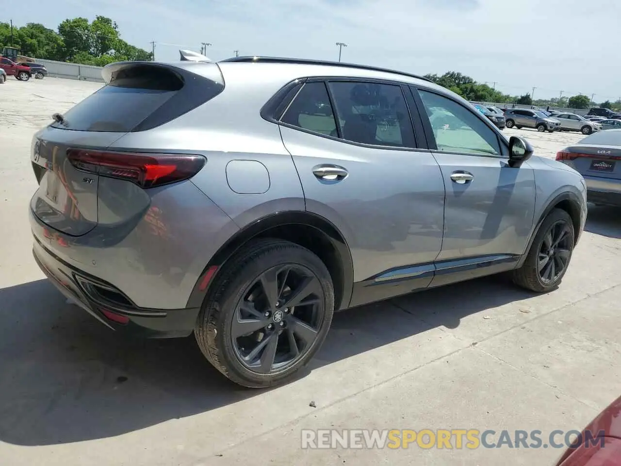 3 fotografías del automóvil dañado LRBAZLR48PD098763 BUICK ENVISION 2023